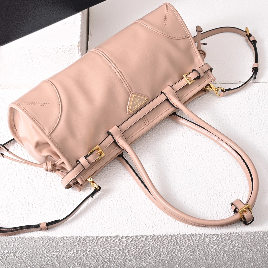 MOMO-- Pr141 1BA426_2CYR_F03ZN_V_MOO high quality version waxed skin item:D-B564K1915