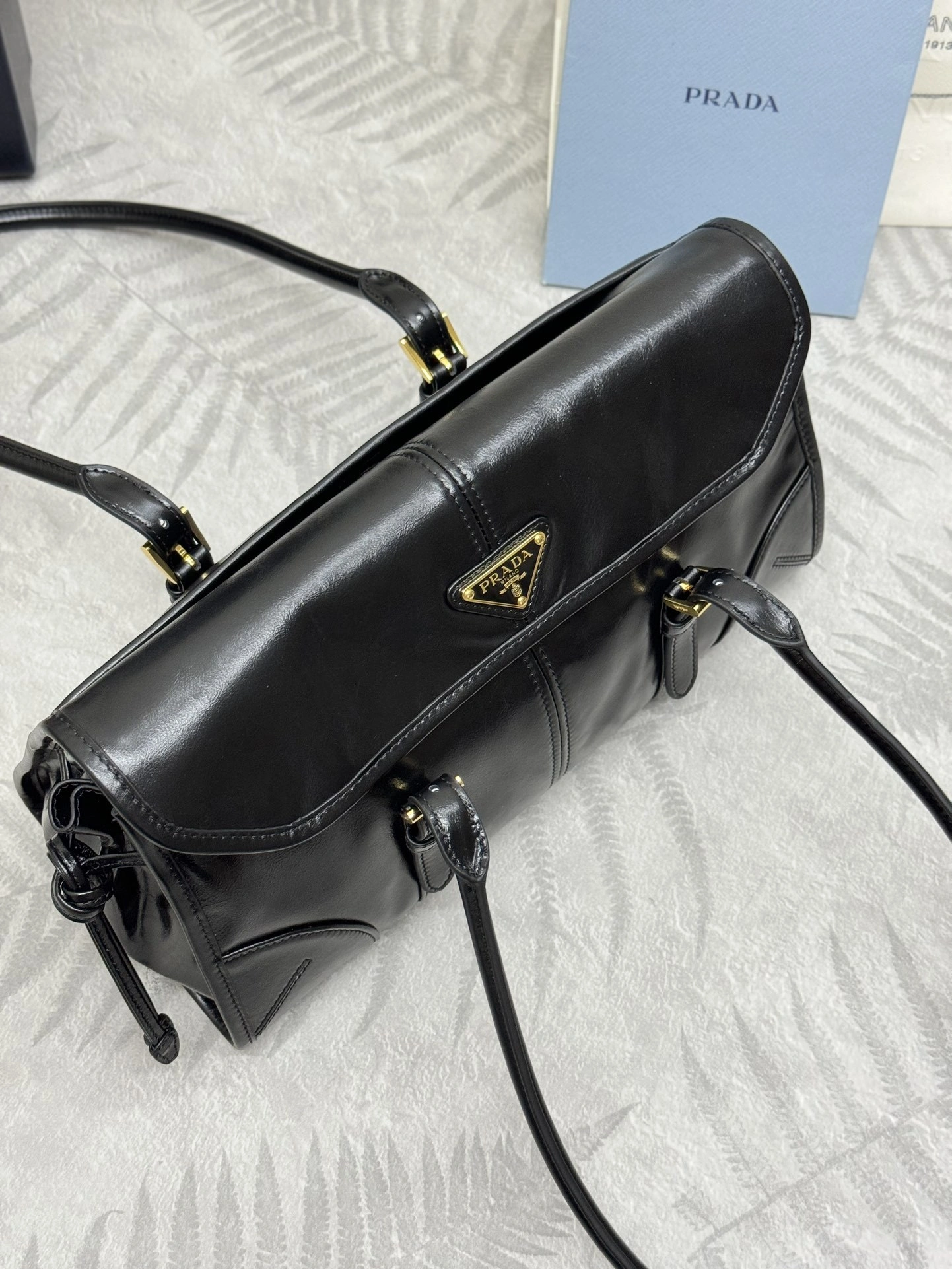 MOMO-- Pr141 1BD376_2CYR_F0002_V_OOO high quality version waxed skin item:E-B000K0607
