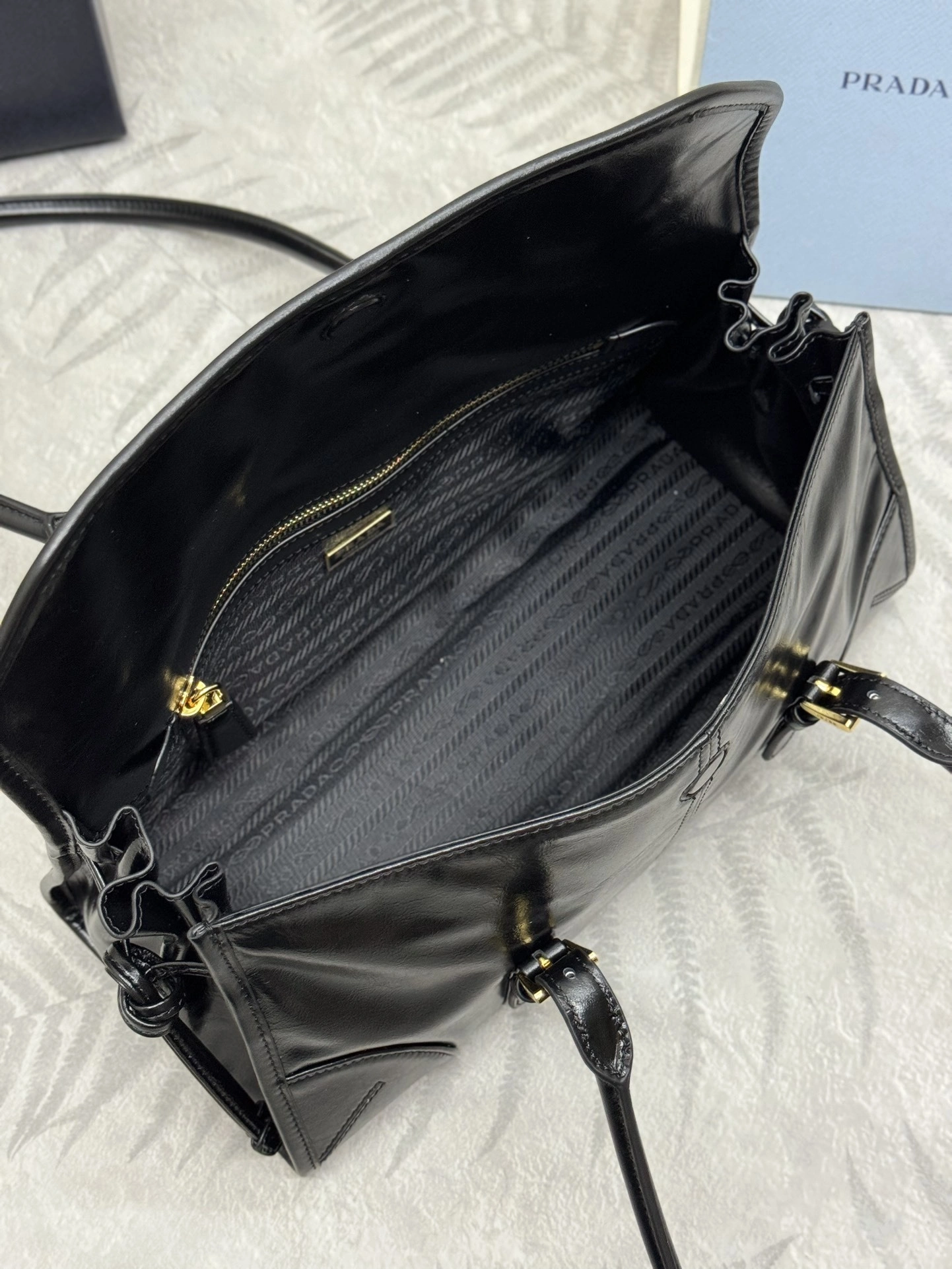 MOMO-- Pr141 1BD376_2CYR_F0002_V_OOO high quality version waxed skin item:E-B000K0607