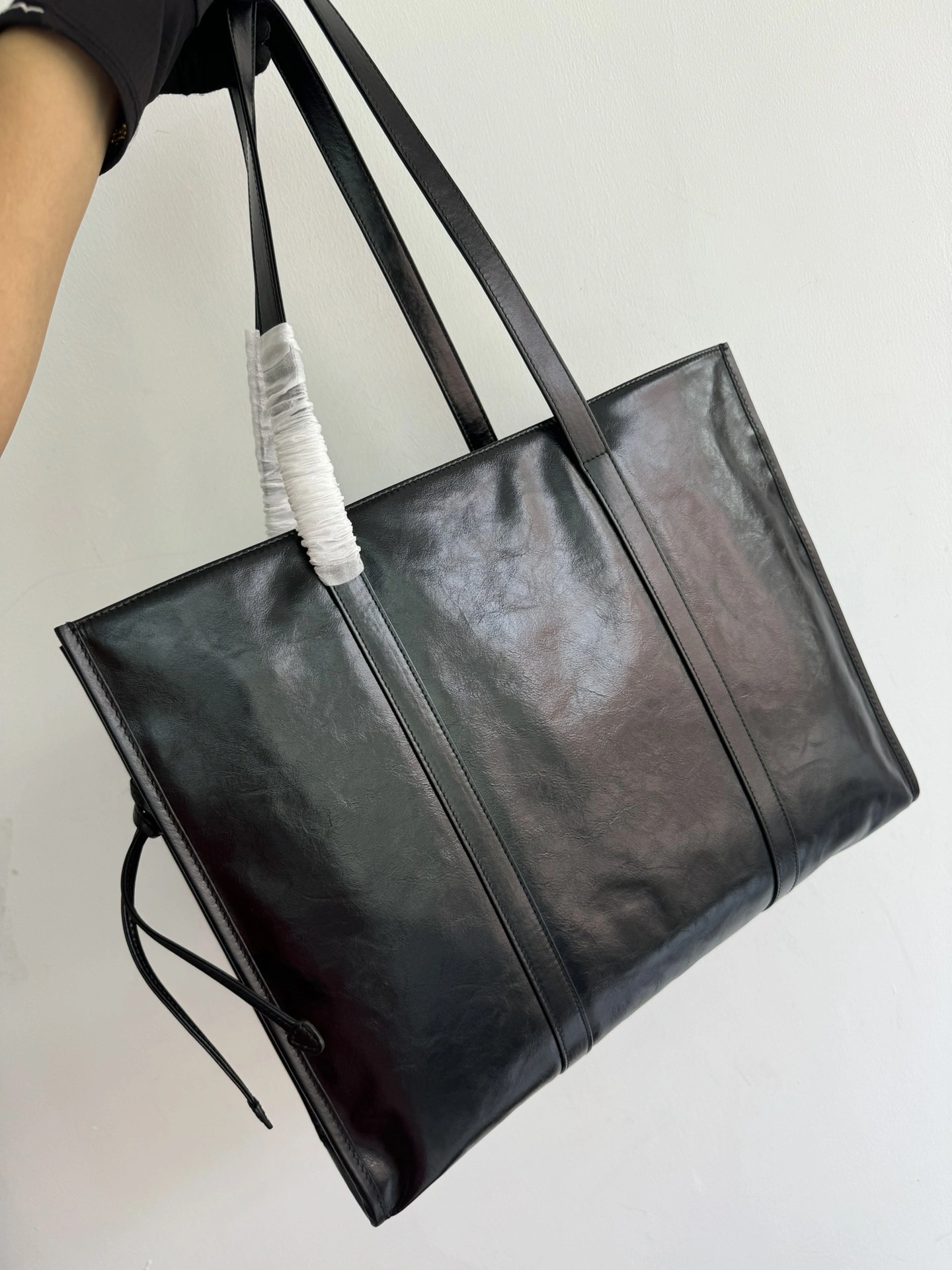 MOMO-- Pr141 1BG460_2CYR_F0002_V_OON high quality version waxed skin item:D-B063K2033