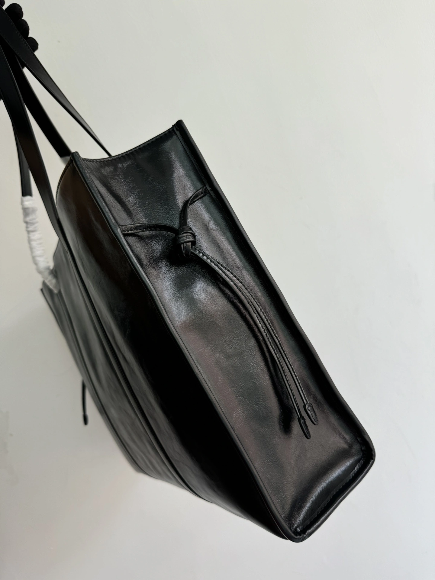 MOMO-- Pr141 1BG460_2CYR_F0002_V_OON high quality version waxed skin item:D-B063K2033