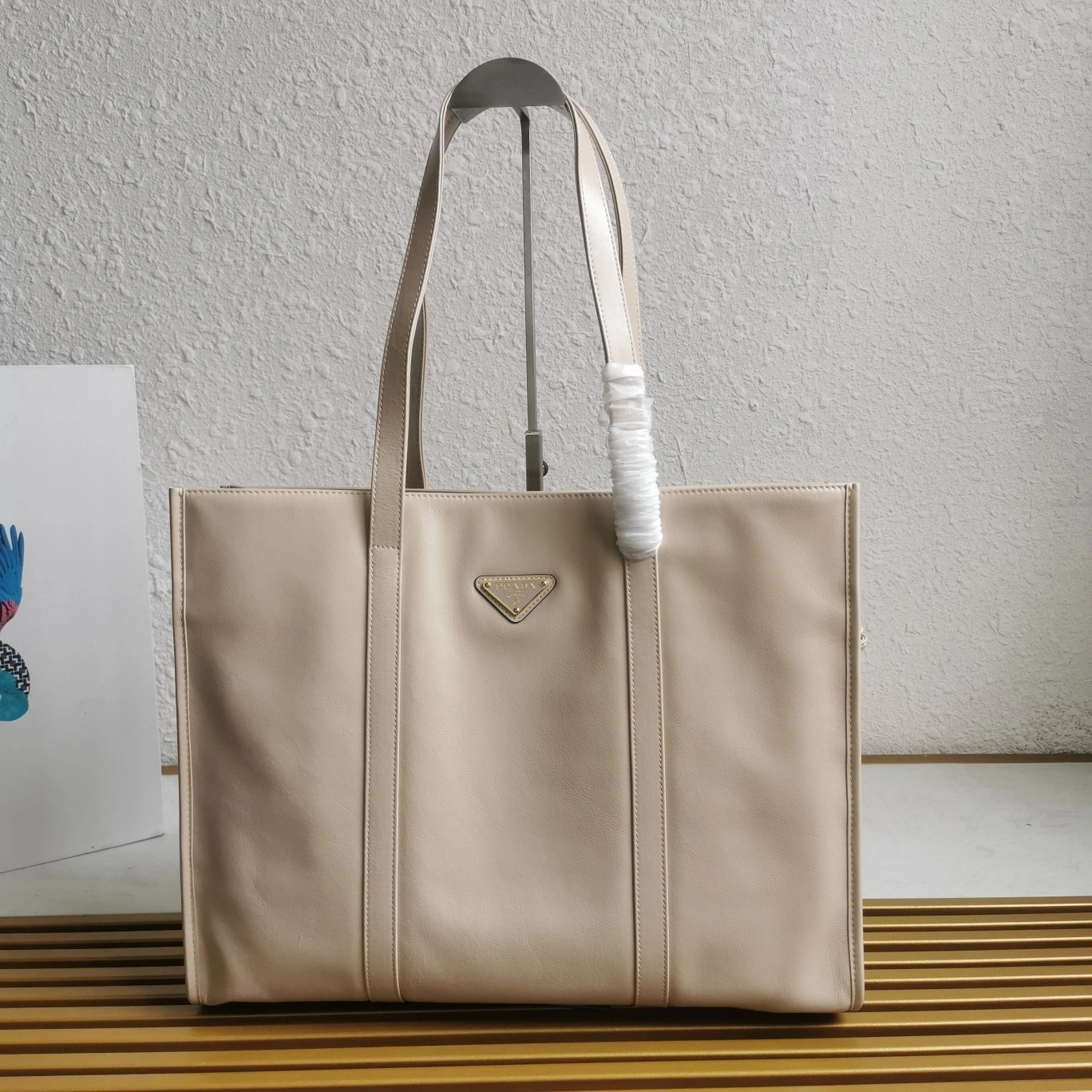 MOMO-- Pr141 1BG460_2CYR_F03MV_V_OON high quality version waxed skin item:D-B000K2032