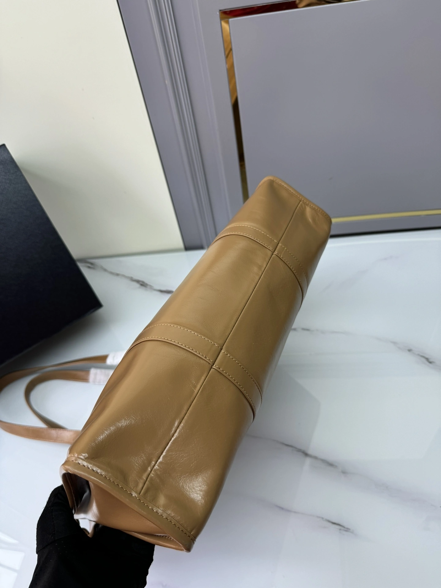 MOMO-- Pr141 1BG460_2CYR_F0LT6_V_OON high quality version waxed skin item:D-B063K2031