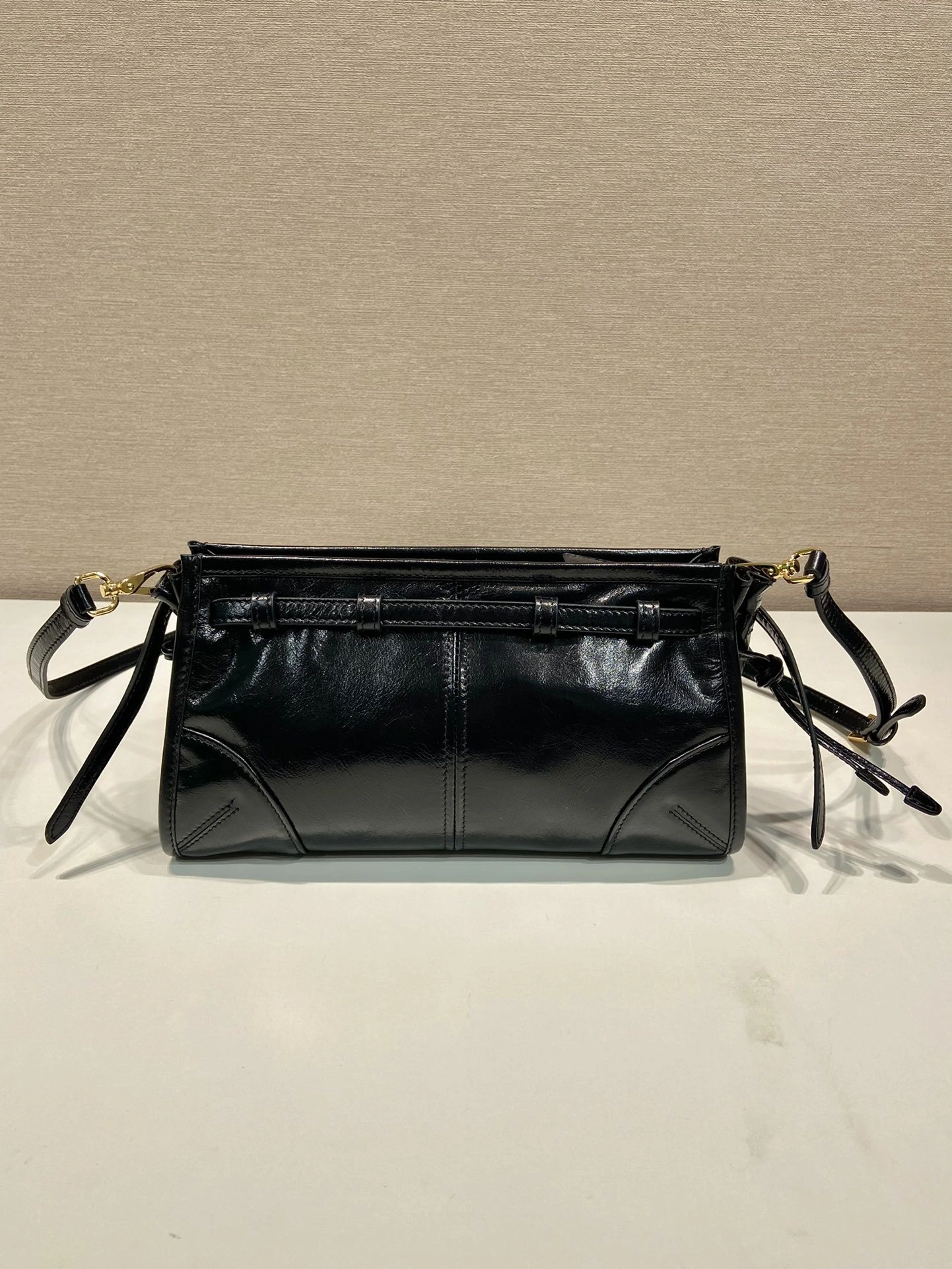 MOMO-- Pr141 1BH215_2CYR_F0002_V_OOO high quality version waxed skin item:E-B050I0531