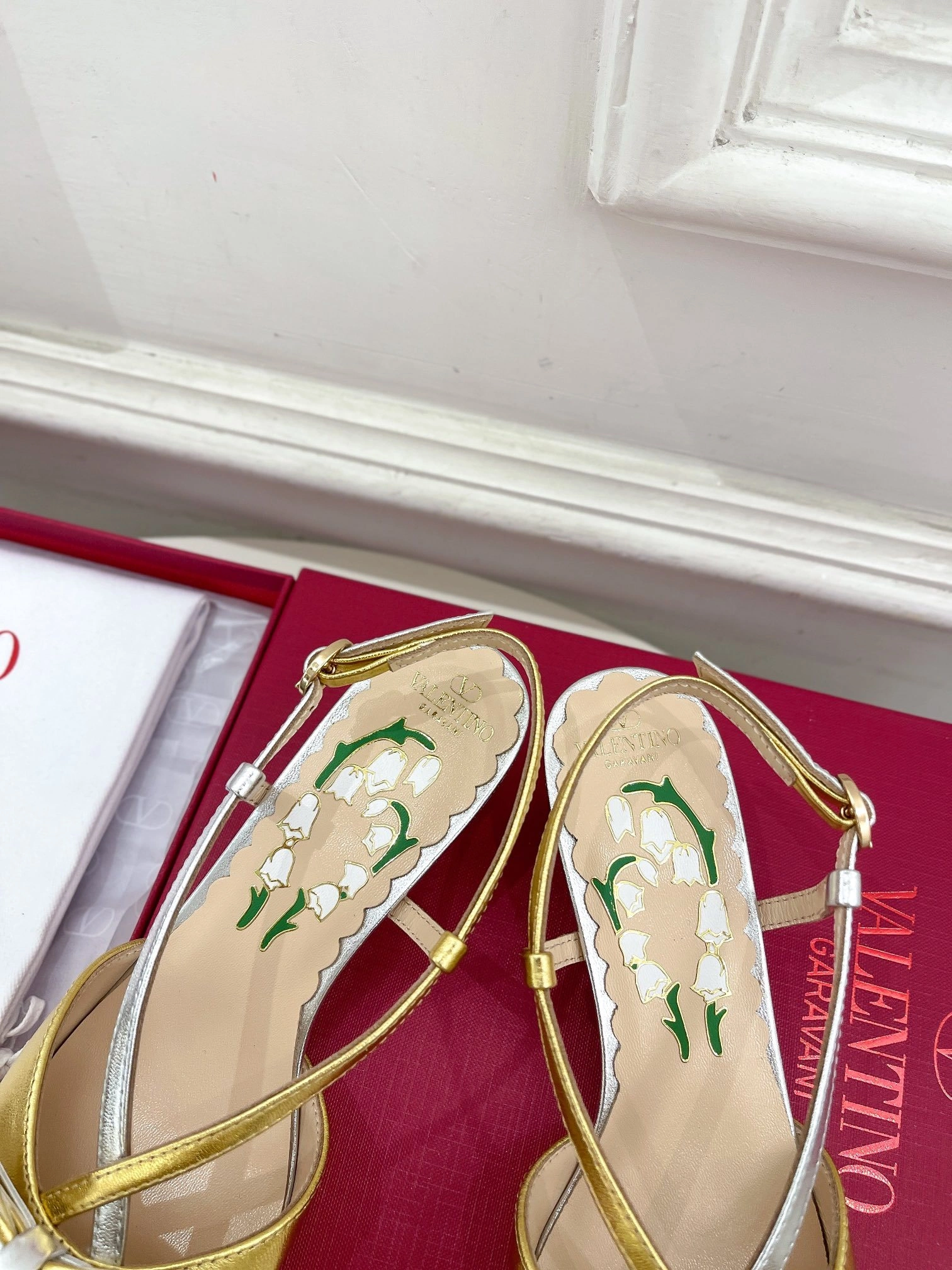 COCO-- V1859ti9o 6W2S0LB6KDR_R1X Heel height：4CM Roman Stud sheepskin item:D-X000L2547