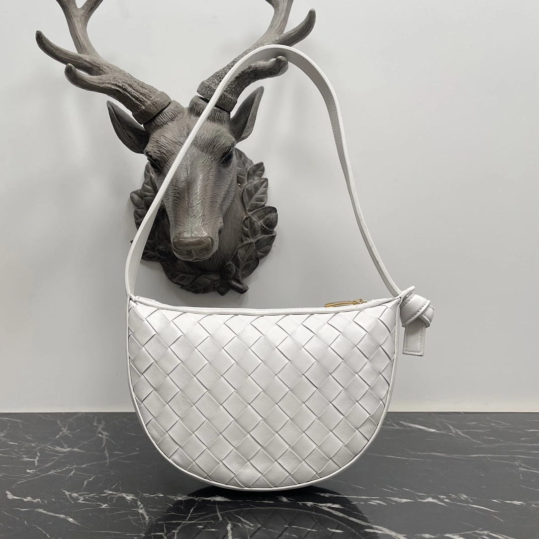 MOMO-- V595t1 763747VCPP39009 high quality version Mini Shoulder Bag item:E-B000B2623
