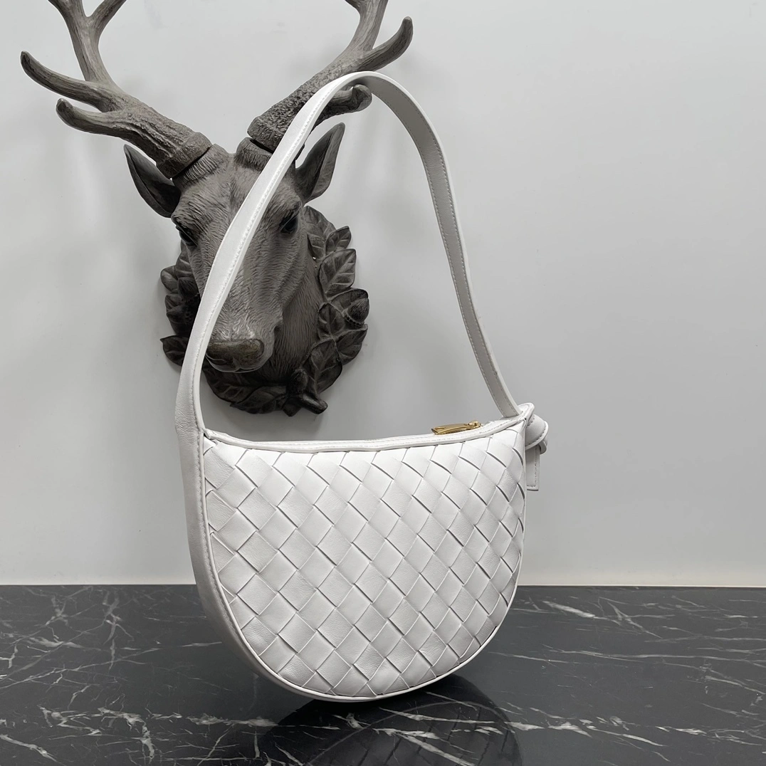 MOMO-- V595t1 763747VCPP39009 high quality version Mini Shoulder Bag item:E-B000B2623
