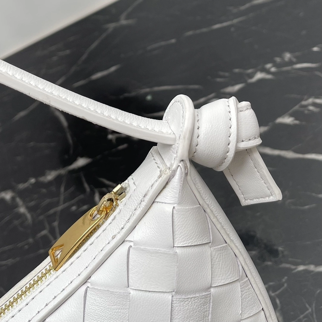 MOMO-- V595t1 763747VCPP39009 high quality version Mini Shoulder Bag item:E-B000B2623
