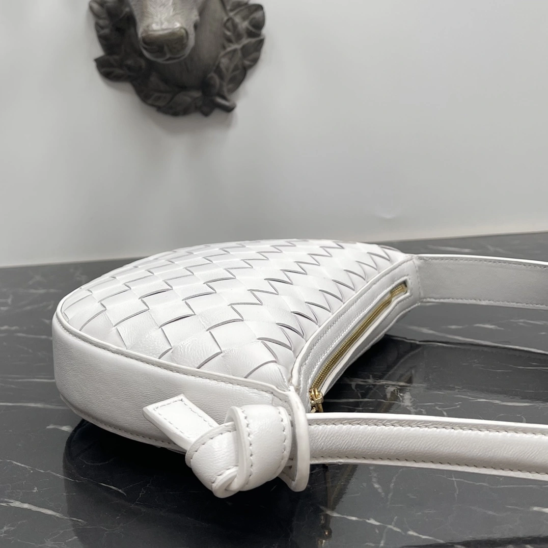 MOMO-- V595t1 763747VCPP39009 high quality version Mini Shoulder Bag item:E-B000B2623