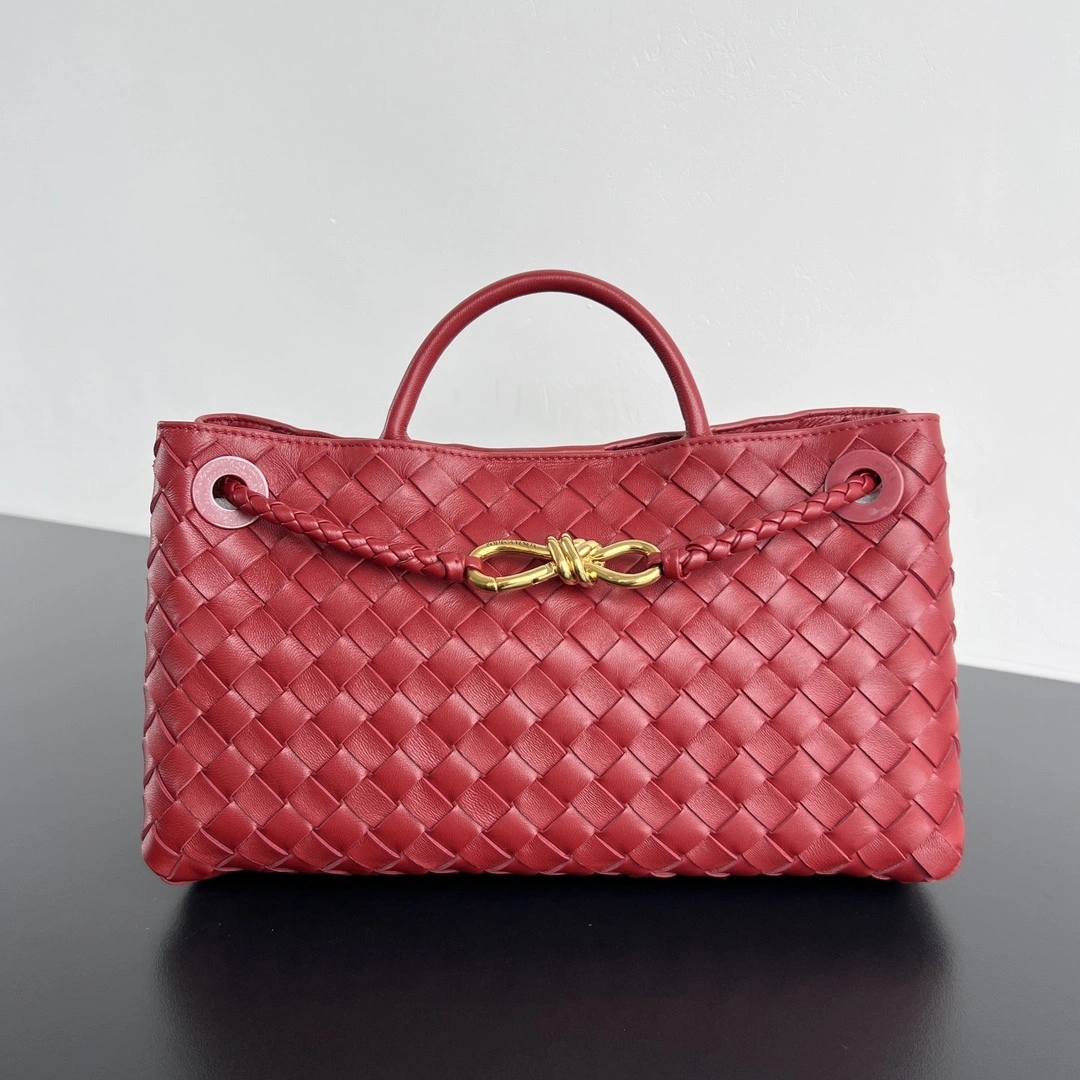 MOMO-- V595t1 766010VCPP16565 high quality version Andiamo sheepskin item:E-B000C1138
