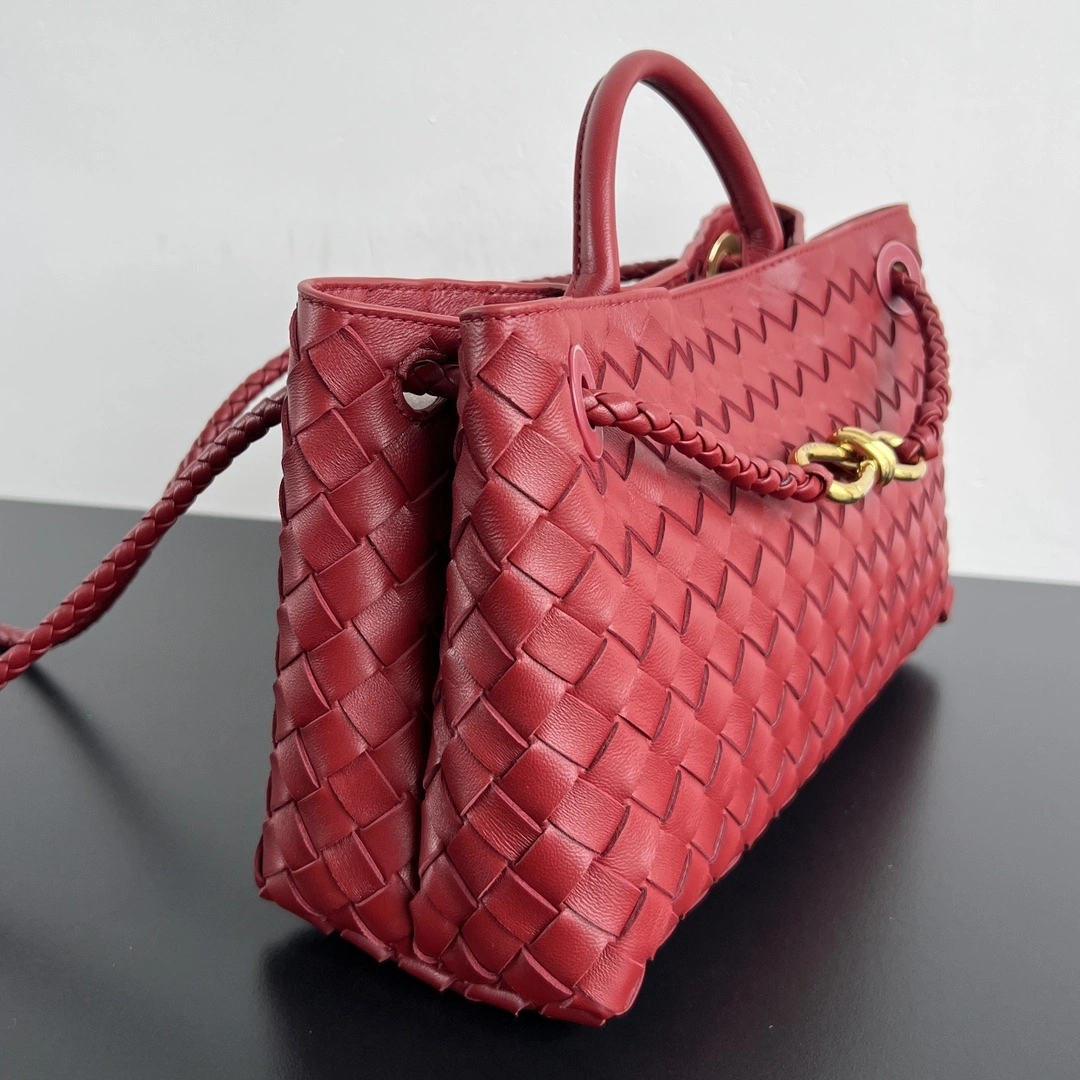 MOMO-- V595t1 766010VCPP16565 high quality version Andiamo sheepskin item:E-B000C1138