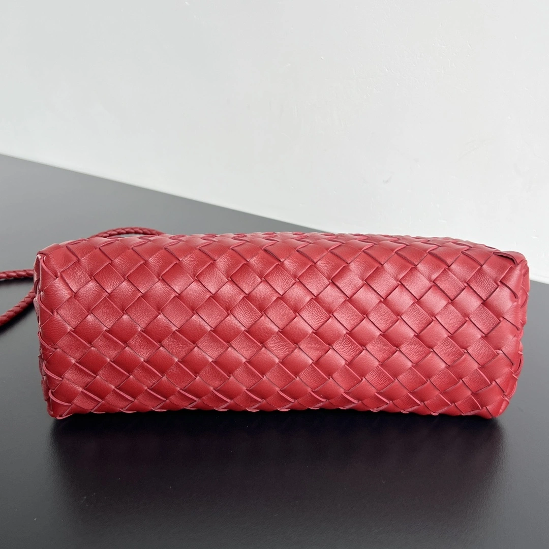 MOMO-- V595t1 766010VCPP16565 high quality version Andiamo sheepskin item:E-B000C1138