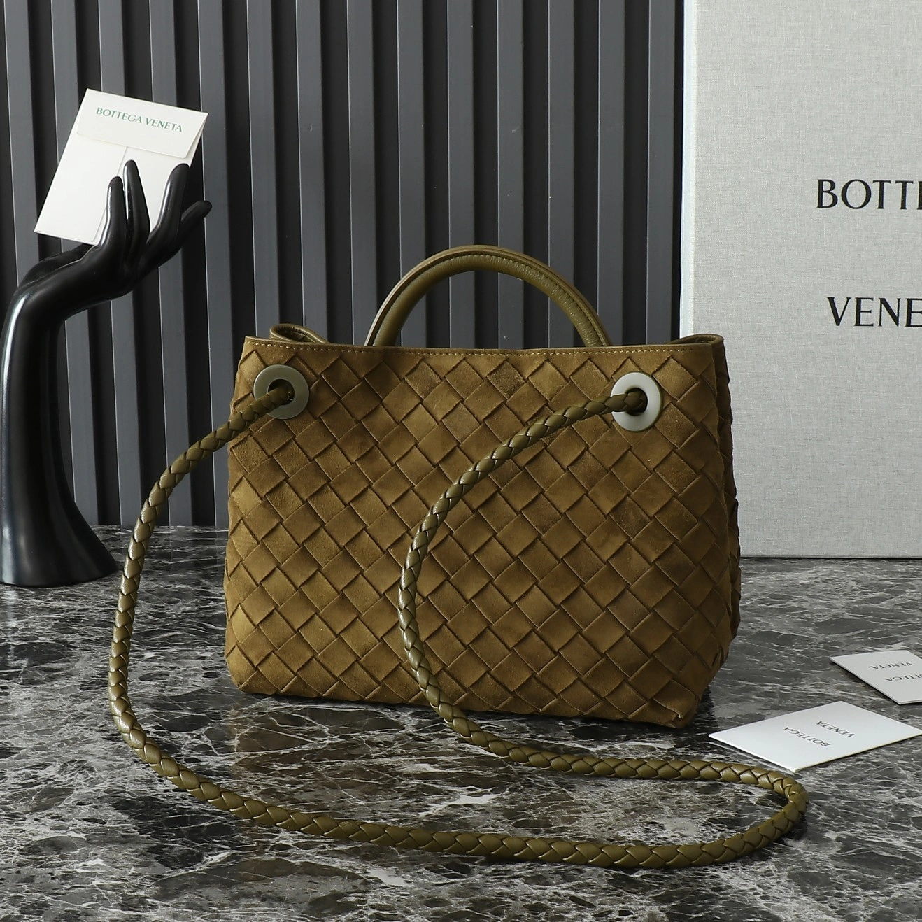 MOMO-- V595t1 766014V1QE63361 high quality version Andiamo sheepskin item:E-B000A0931