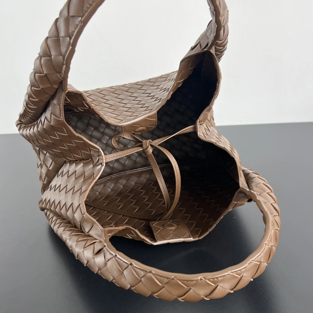 MOMO-- V595t1 844249V4SC02811 high quality version Campana sheepskin item:E-B063J1864