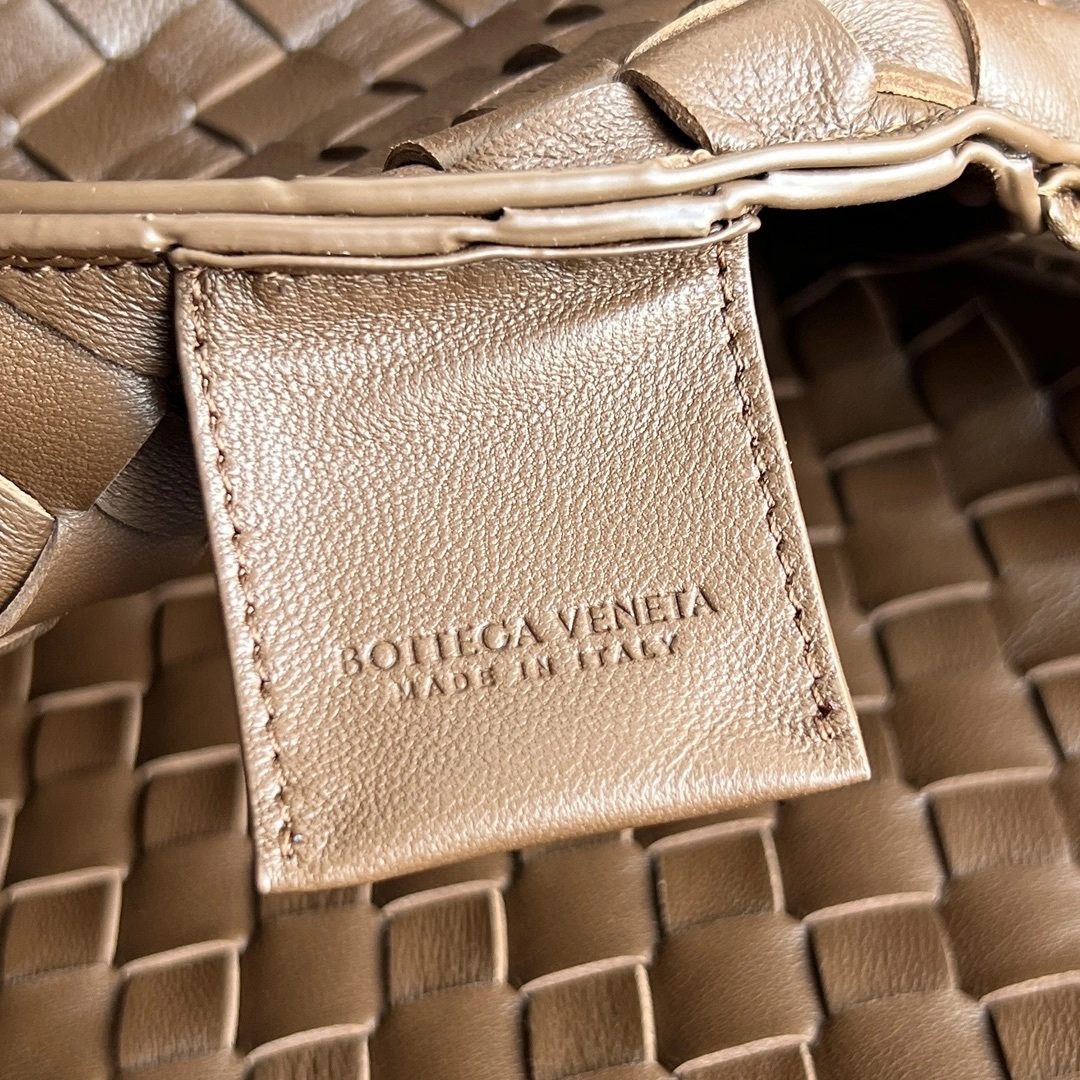 MOMO-- V595t1 844249V4SC02811 high quality version Campana sheepskin item:E-B063J1864