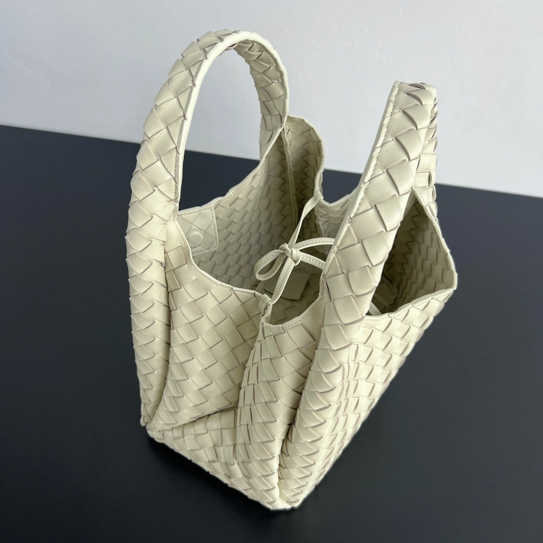 MOMO-- V595t1 844249V4SC09195 high quality version Campana sheepskin item:E-B063J1862