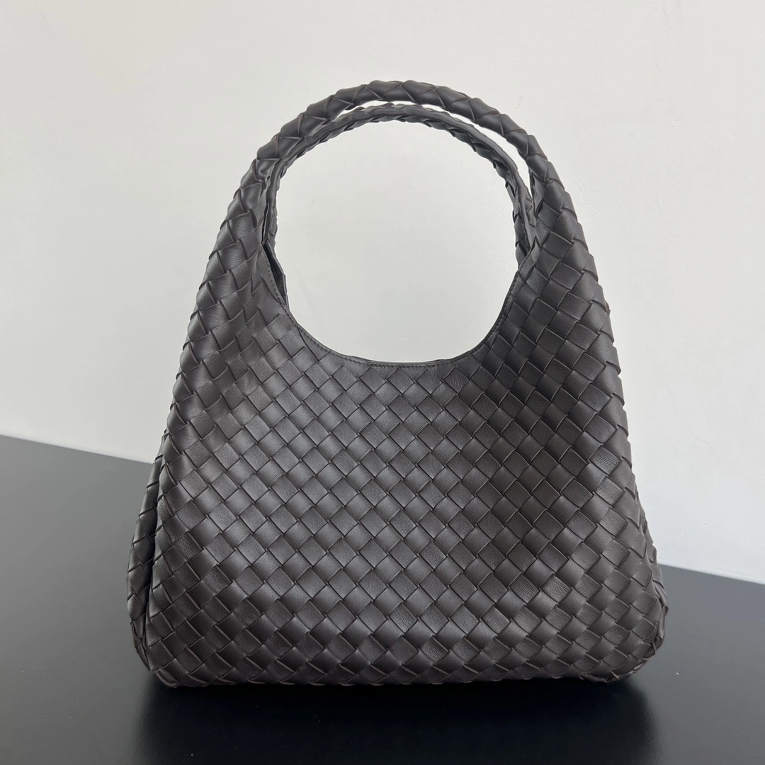 MOMO-- V595t1 844250V4SC02190 high quality version Campana sheepskin item:E-B063J1860