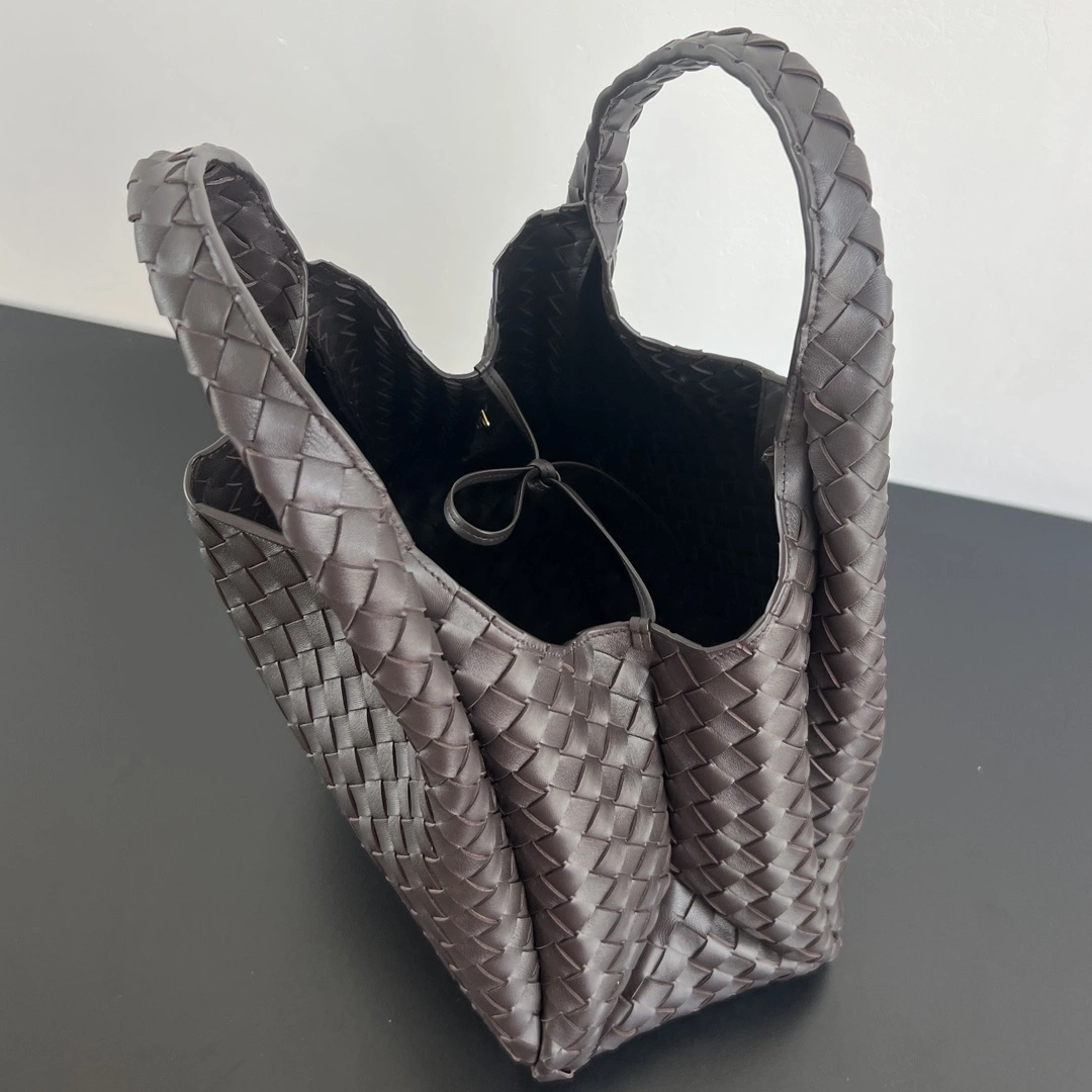 MOMO-- V595t1 844250V4SC02190 high quality version Campana sheepskin item:E-B063J1860