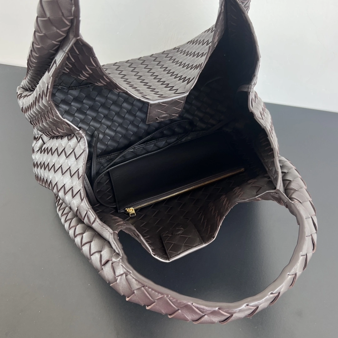 MOMO-- V595t1 844250V4SC02190 high quality version Campana sheepskin item:E-B063J1860