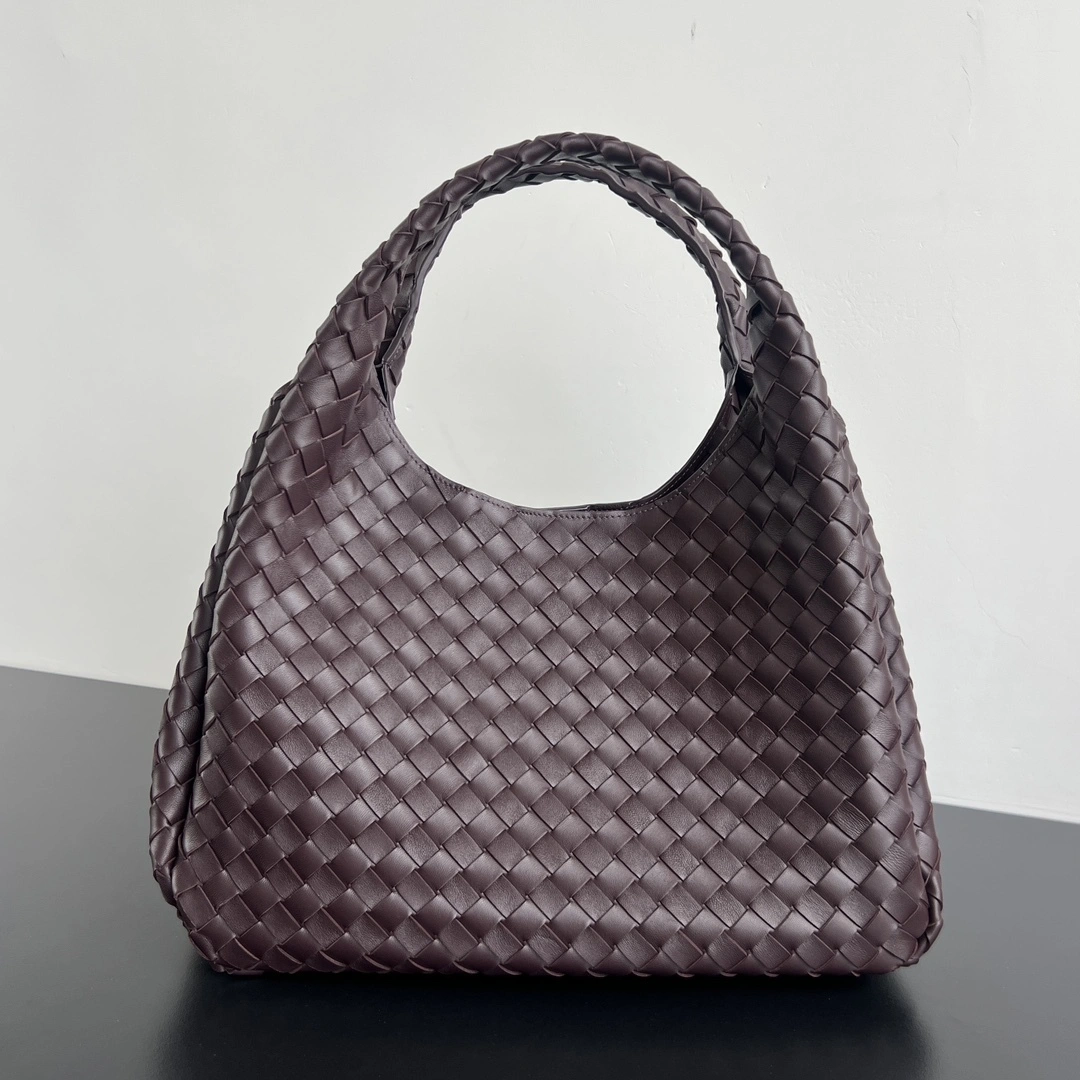 MOMO-- V595t1 844250V4SC02264 high quality version Campana sheepskin item:E-B063J1865