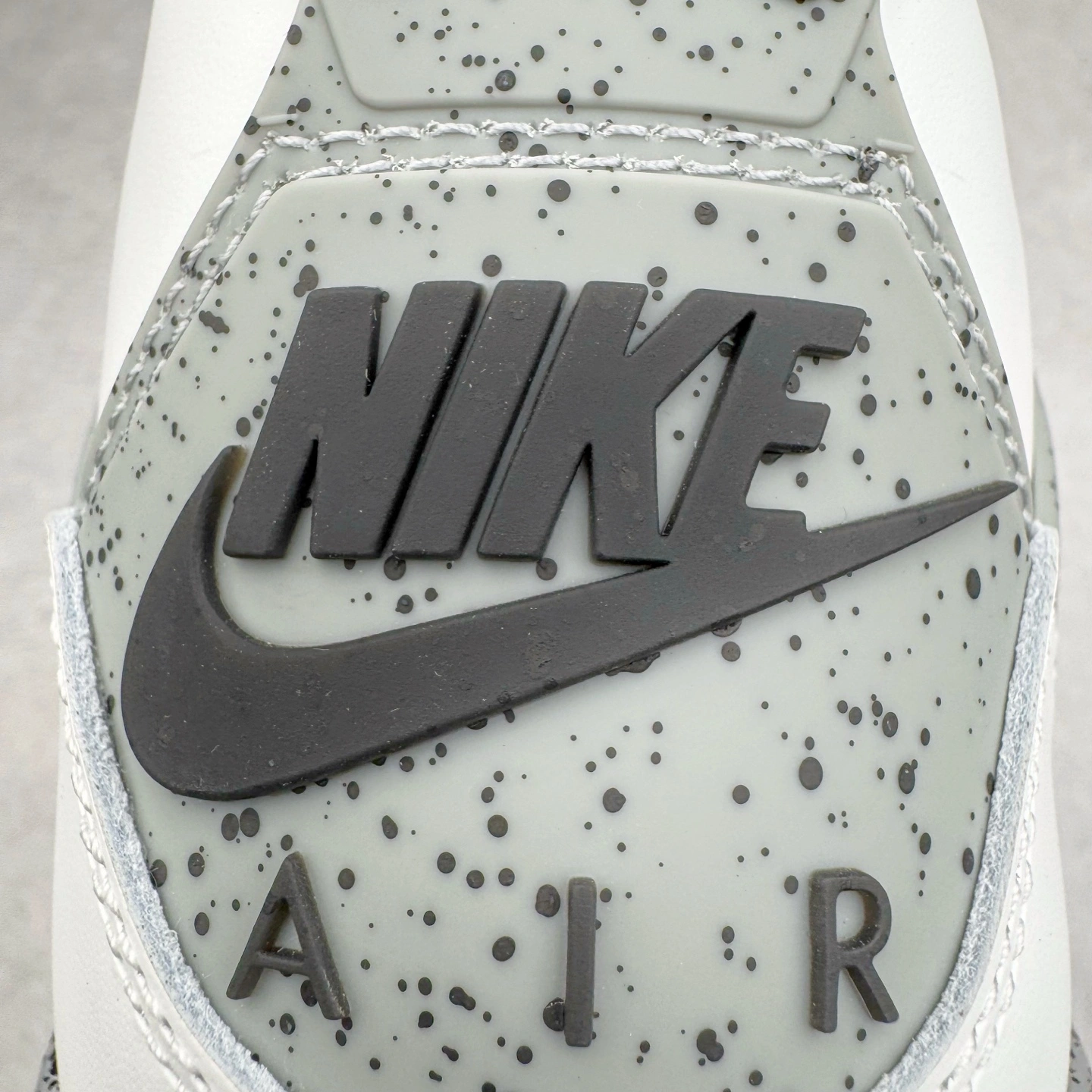 Flying pig--1ir Jor419 IB1519-200 1ir Jor419 AJ4 Retro "White Cement" 2025 item: E-X000L2083B