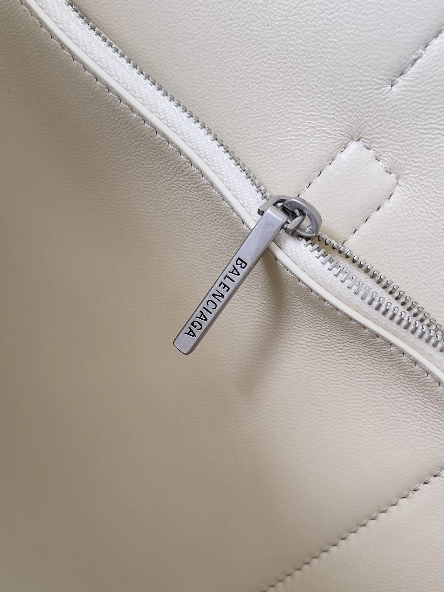 custombag-- 218593i161 8054812ABAW9723 counters quality Calfskin sheepskin item:D-B063I2531