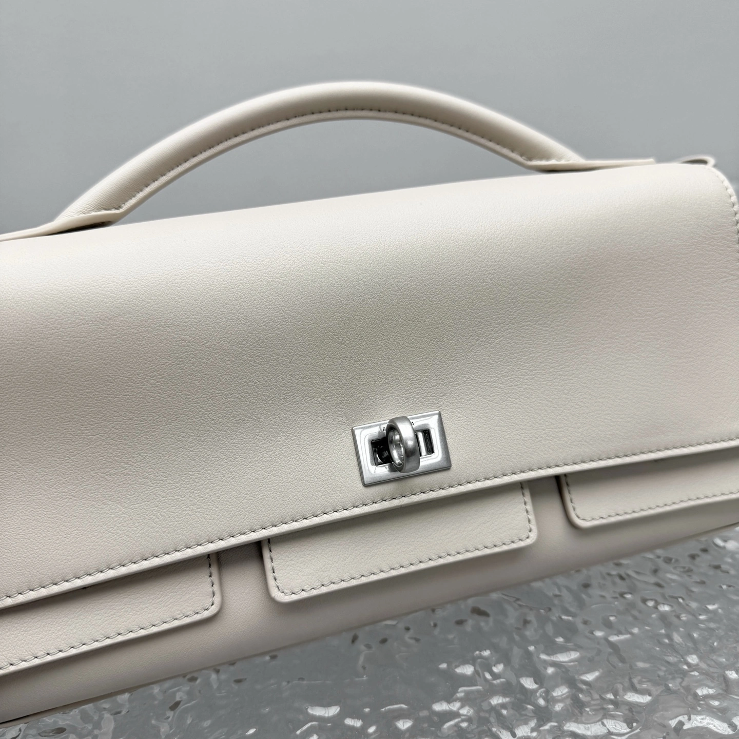 MOMO- 218593i161 8349432ABAW2910 high quality version Bel Air Clutch item:E-B664G1718