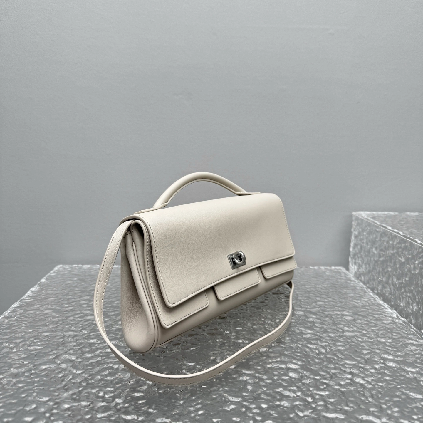 MOMO- 218593i161 8349432ABAW2910 high quality version Bel Air Clutch item:E-B664G1718