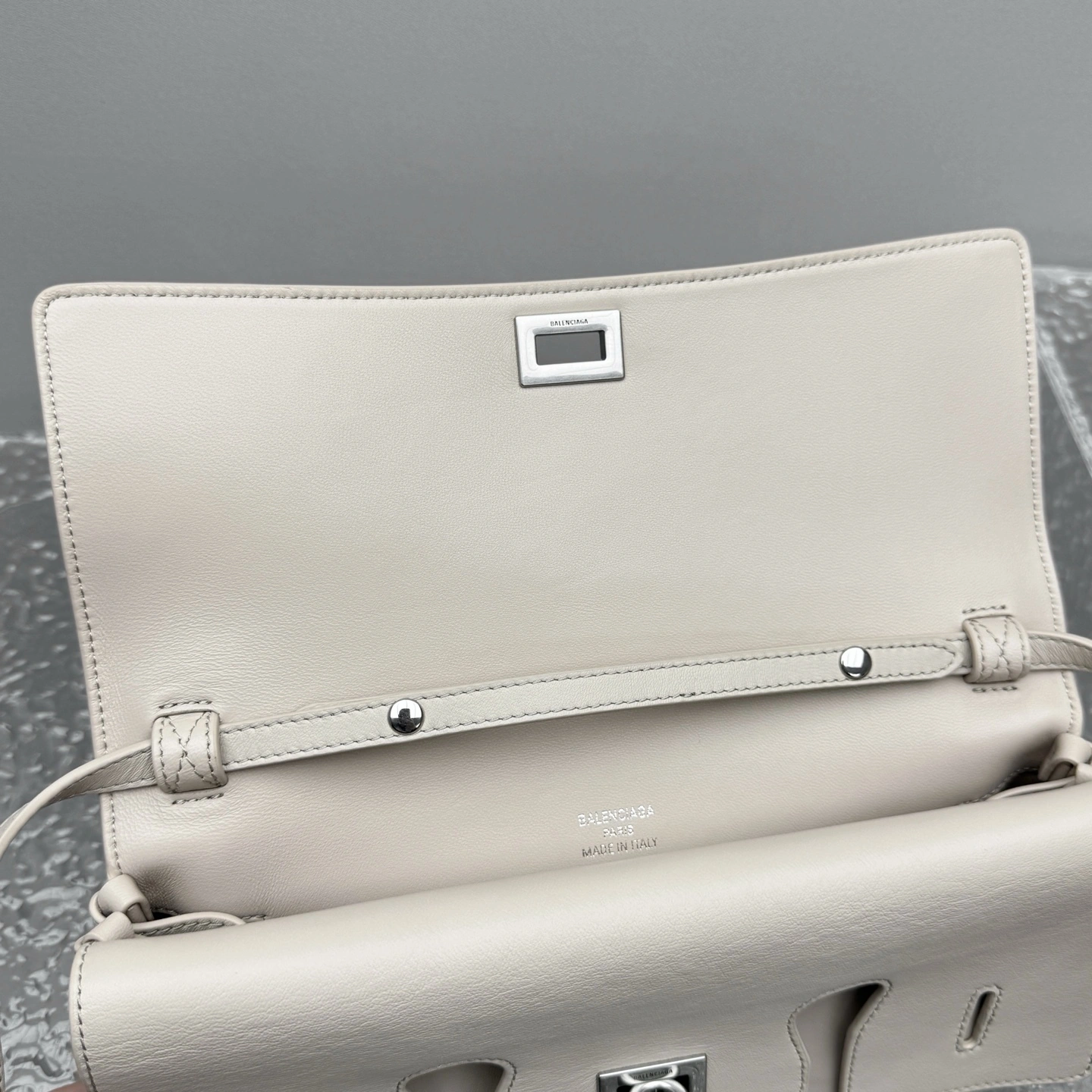 MOMO- 218593i161 8349432ABAW2910 high quality version Bel Air Clutch item:E-B664G1718