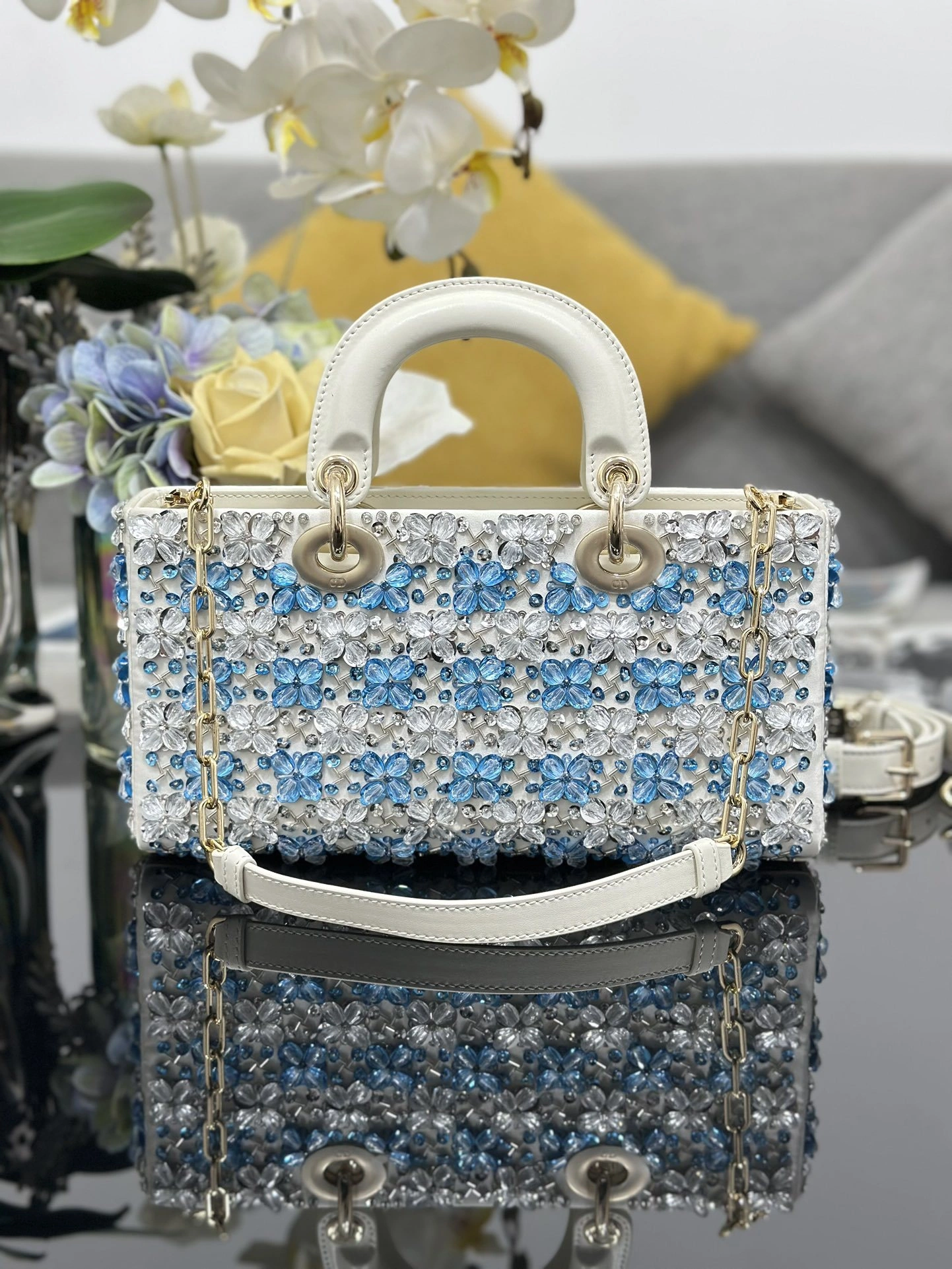 MOMO--4ior M0540OIMM-M49E high quality version Lady D-Joy embroidery item:F-B813A2307