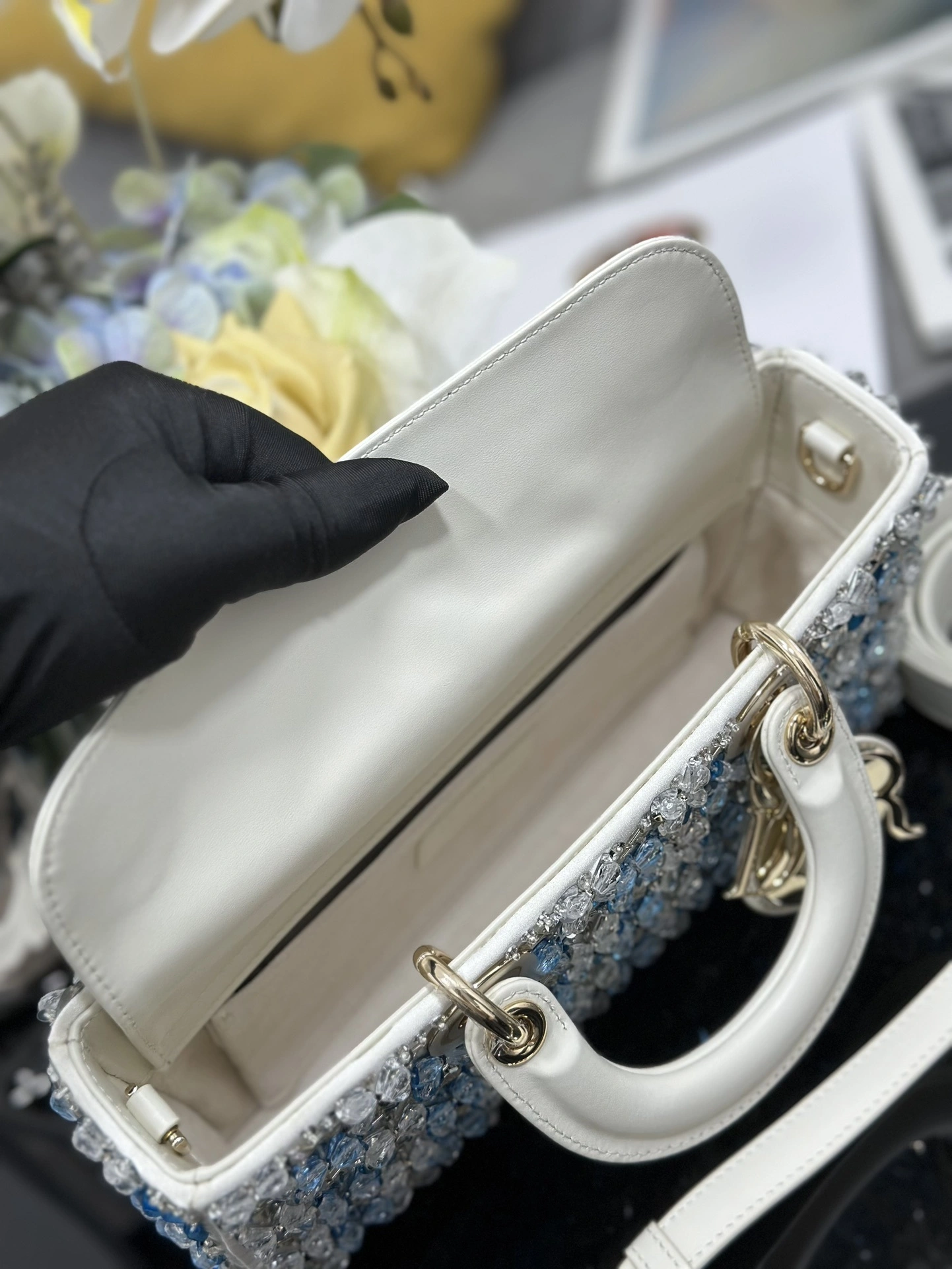 MOMO--4ior M0540OIMM-M49E high quality version Lady D-Joy embroidery item:F-B813A2307