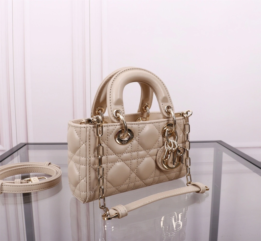 MOMO-- 4ior S0910ONGE-M50U high quality version Lady D-Joy sheepskin item:E-B000L2048T