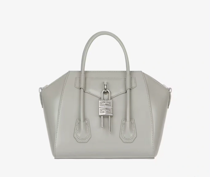 MOMO- 6iv593hy BB50U0B14Y-030 high quality version Antignoa Calfskin item:E-B000A0960