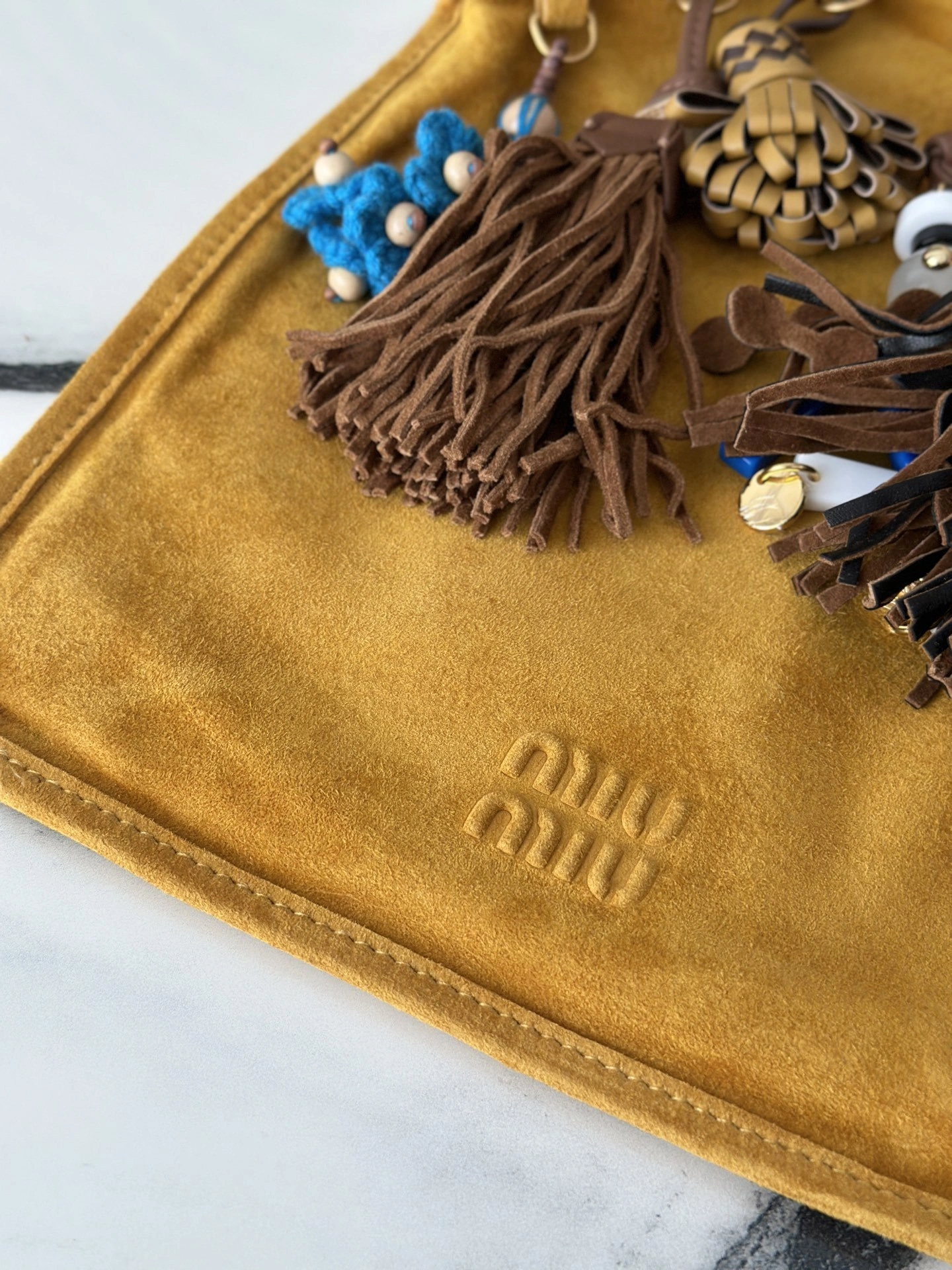 MOMO--7iu7iu 5BA295_2IBU_F0R55_V_OT2 high quality version sheepskin item:E-B000L1611T