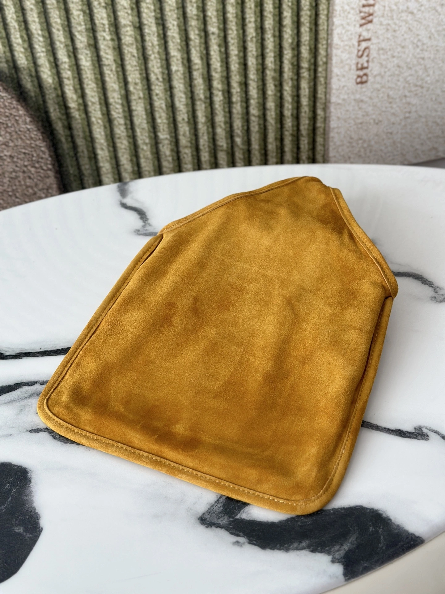 MOMO--7iu7iu 5BA295_2IBU_F0R55_V_OT2 high quality version sheepskin item:E-B000L1611T