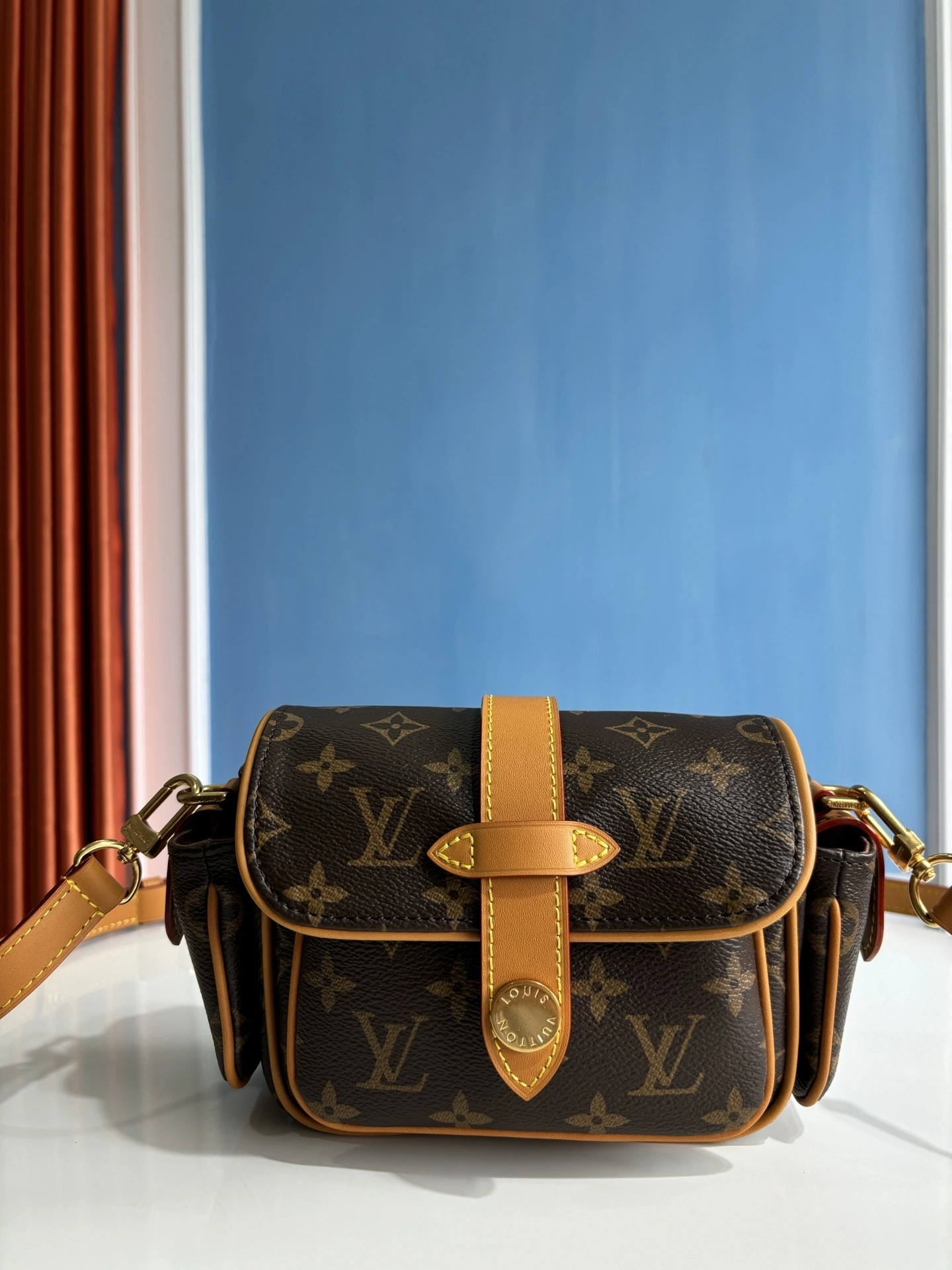 MOMO-- 8V M14742 high quality version Cargo Monogram Archive cowhide item:E-B808L1824T