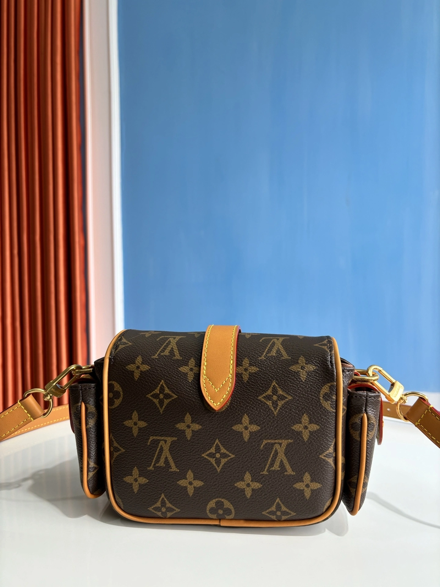 MOMO-- 8V M14742 high quality version Cargo Monogram Archive cowhide item:E-B808L1824T