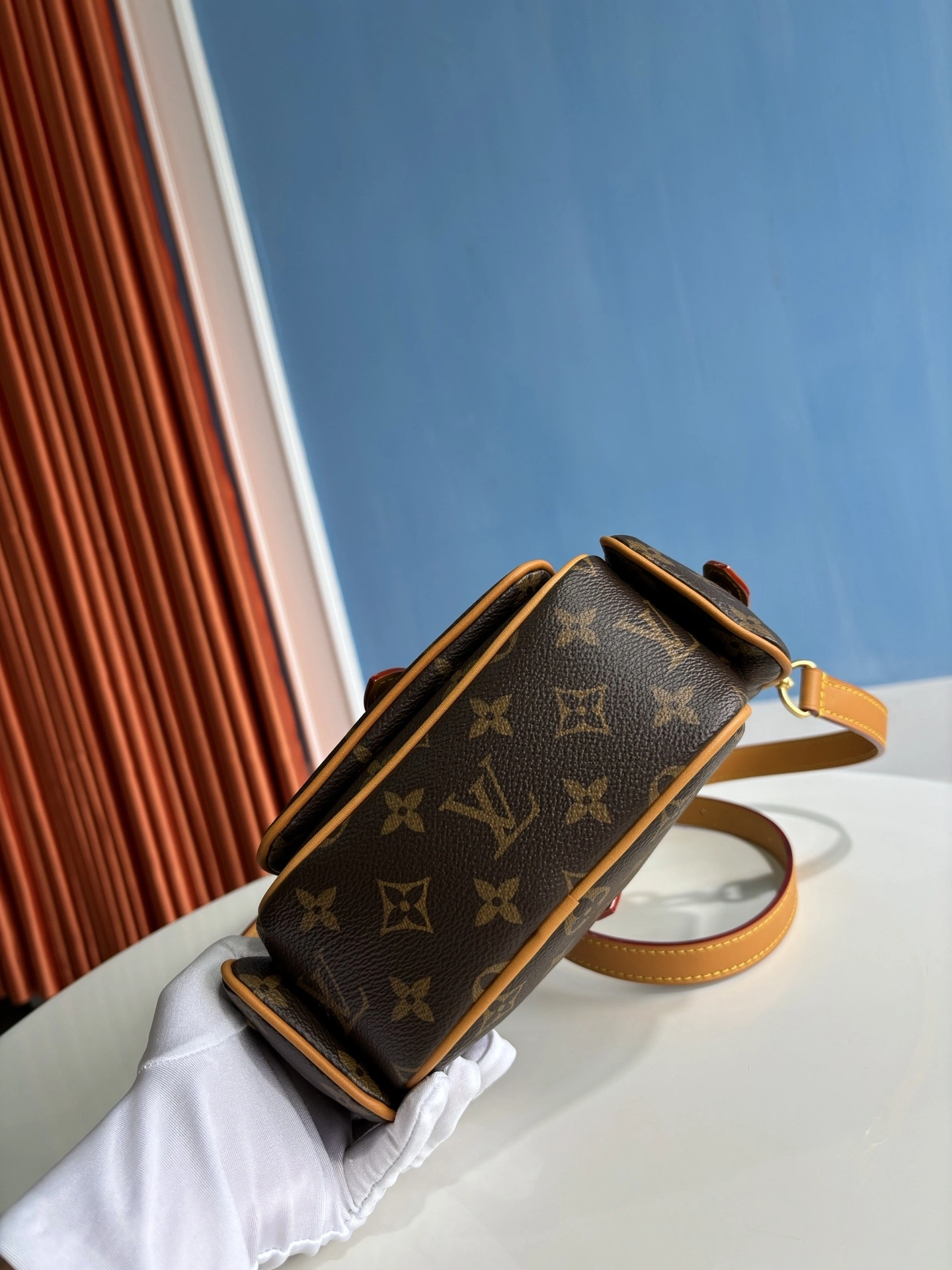 MOMO-- 8V M14742 high quality version Cargo Monogram Archive cowhide item:E-B808L1824T