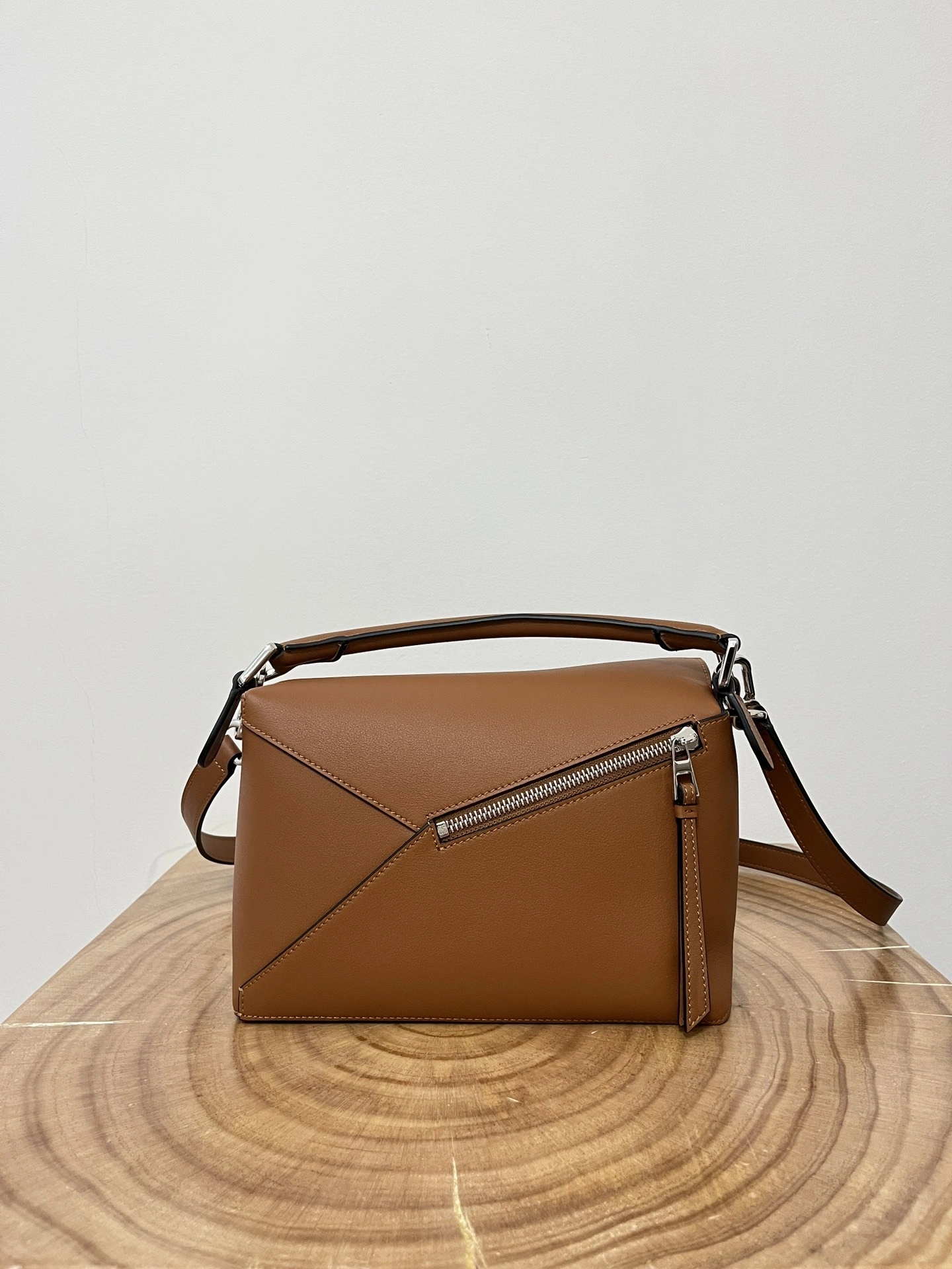 MOMO-- 8o5w5 A510P60X41-0TAN high quality version Calfskin 24CMPuzzle item:E-B050I0520