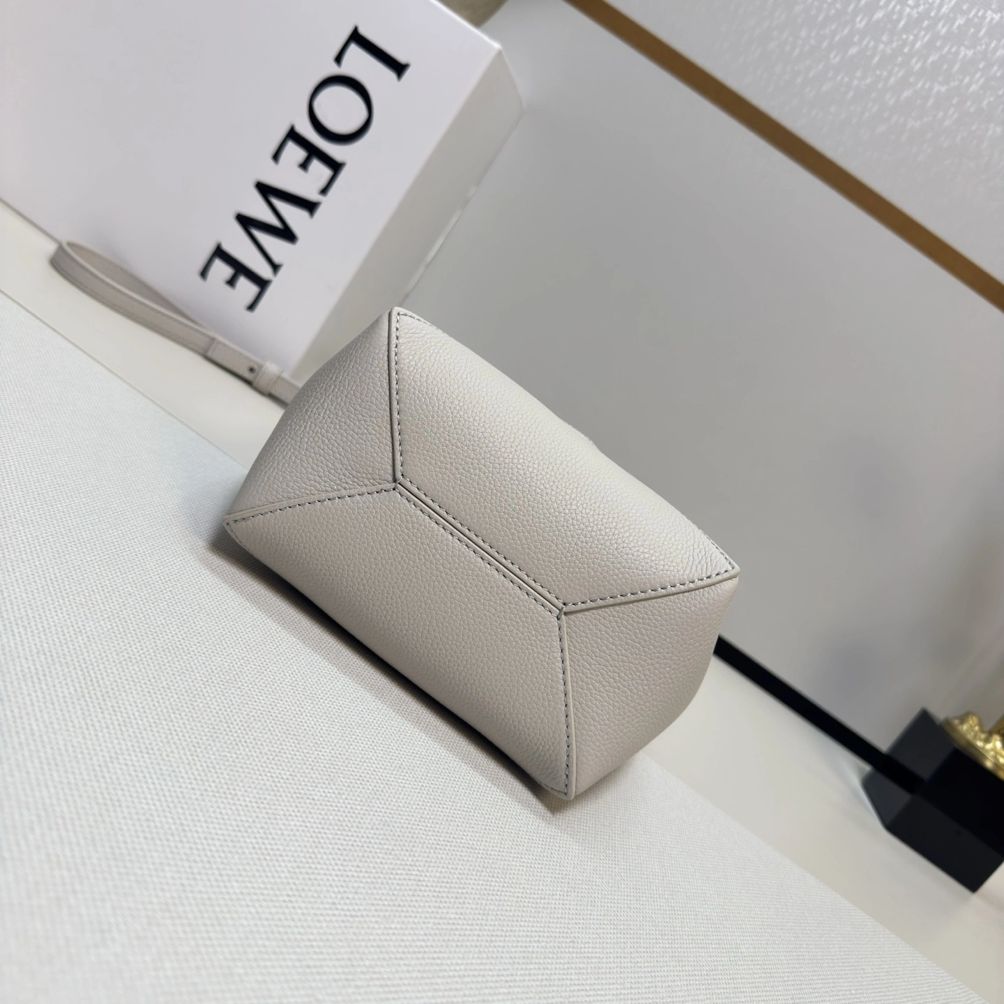 MOMO-- 8o5w5 A779V25X19-1769 high quality version cowhide Puzzle Fold item:E-B177I1790