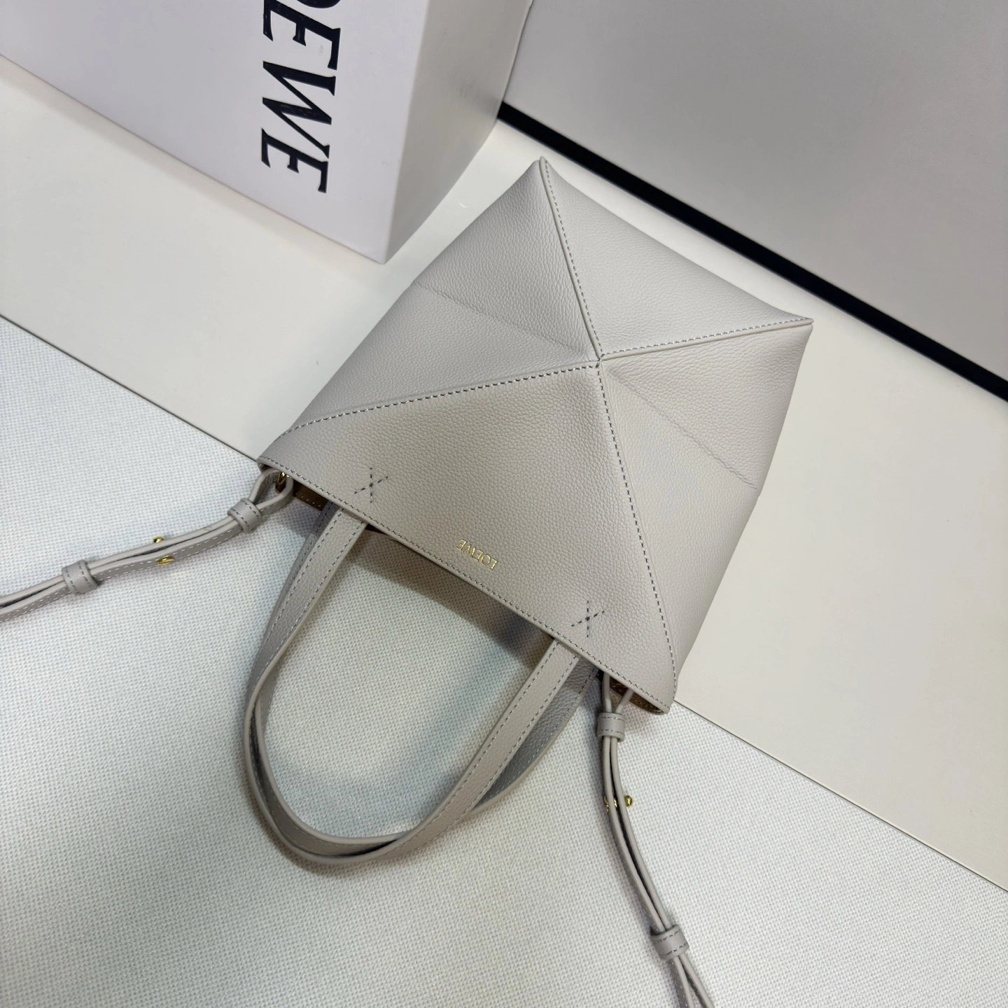 MOMO-- 8o5w5 A779V25X19-1769 high quality version cowhide Puzzle Fold item:E-B177I1790