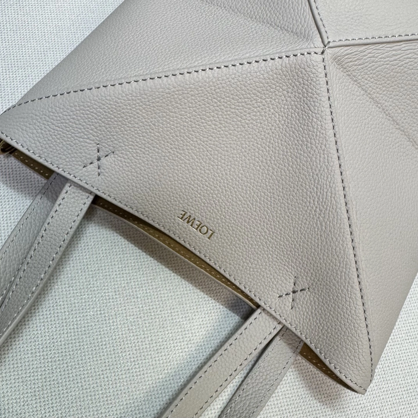 MOMO-- 8o5w5 A779V25X19-1769 high quality version cowhide Puzzle Fold item:E-B177I1790