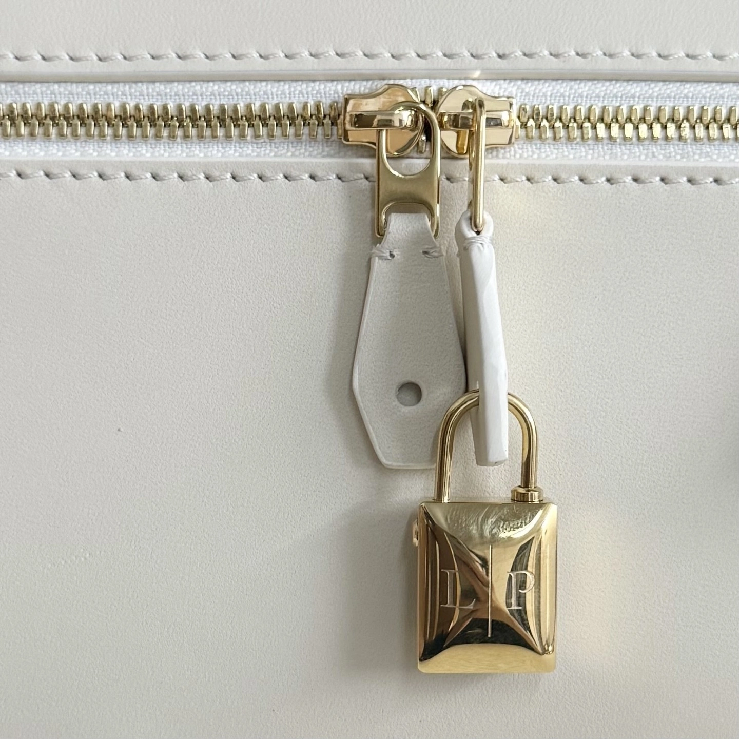 MOMO-- 8oro Pi191 FAQ2126-20ES high quality version Extra Bag cowhide item:E-B177I1034