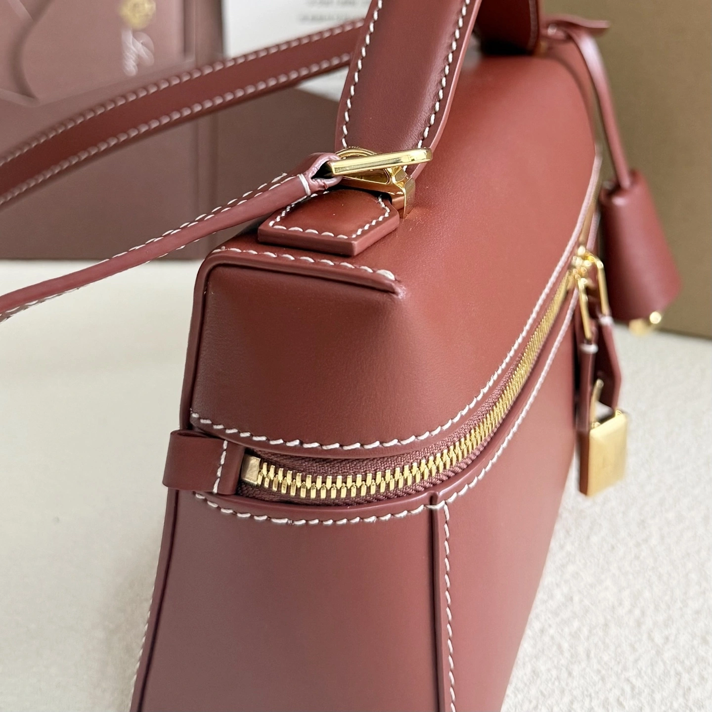 MOMO-- 8oro Pi191 FAQ2126-P0AI high quality version Extra Bag cowhide item:E-B177I1031