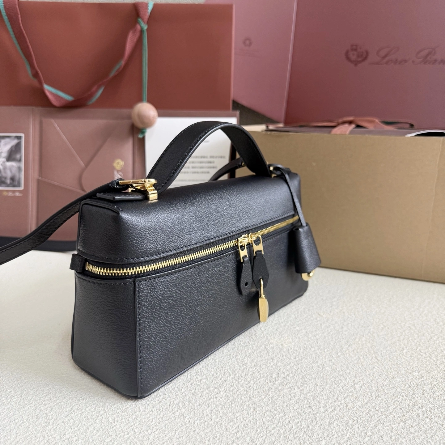 MOMO-- 8oro Pi191 FAQ2231-W1B4 high quality version Extra Bag cowhide item:E-B177I1032