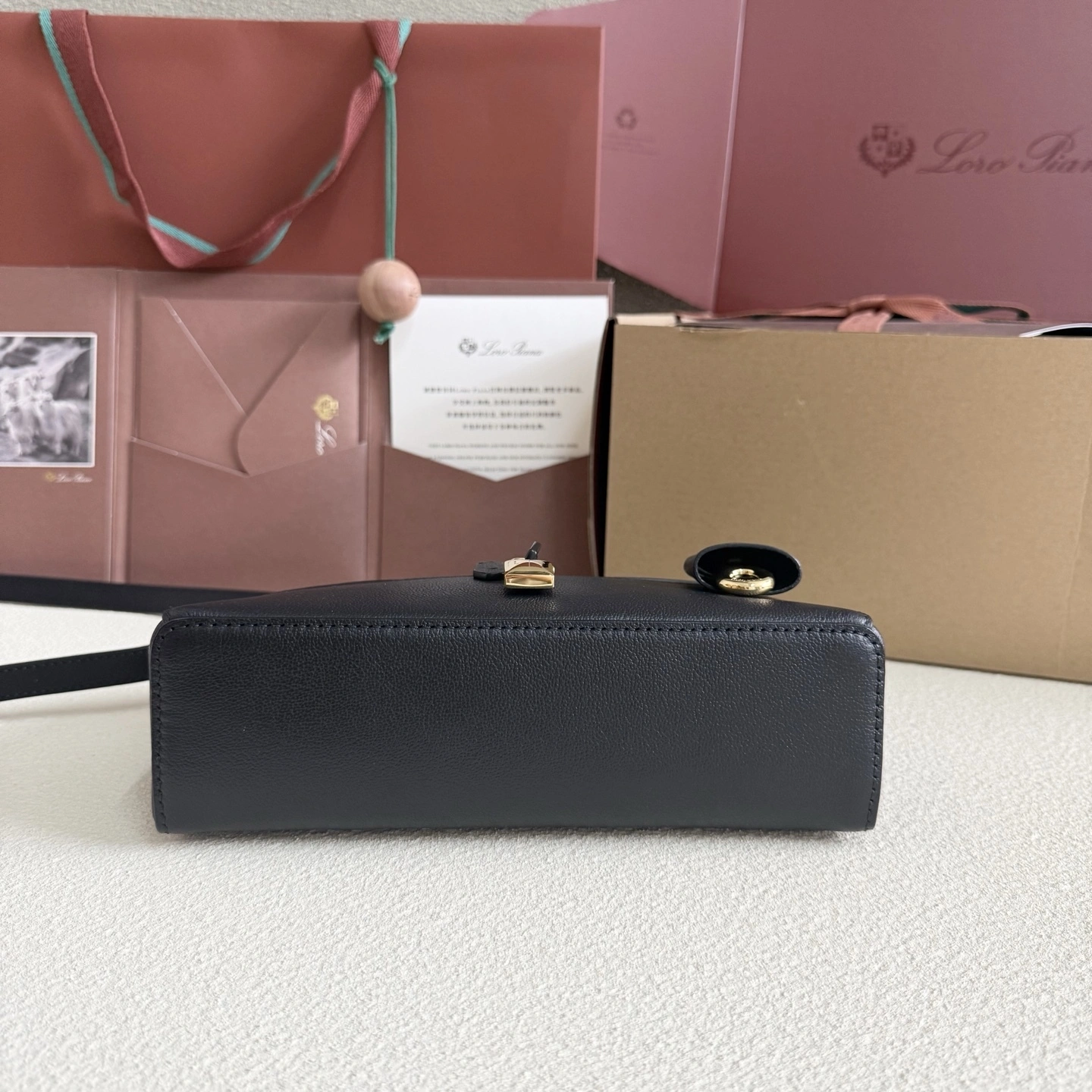 MOMO-- 8oro Pi191 FAQ2231-W1B4 high quality version Extra Bag cowhide item:E-B177I1032