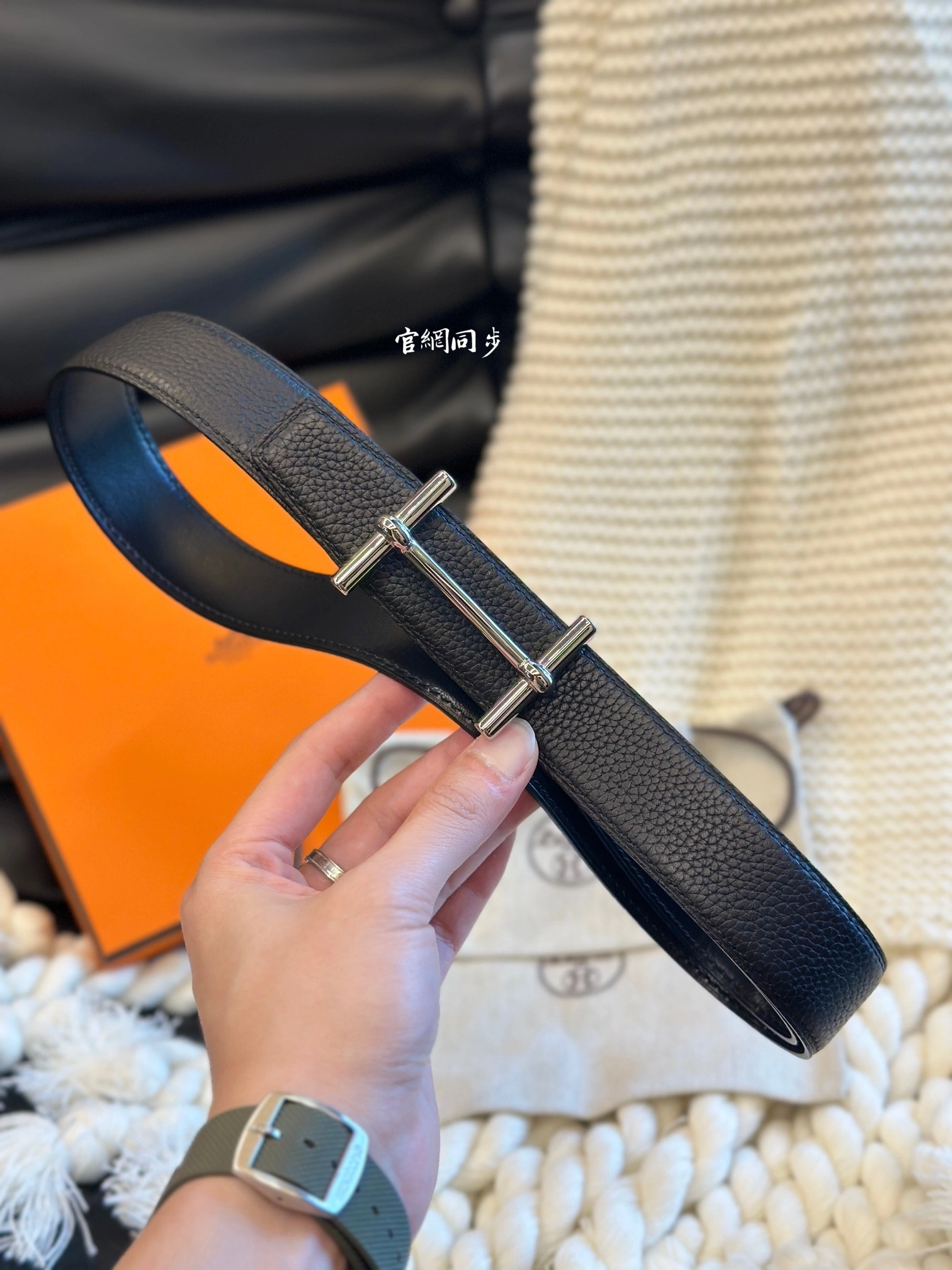arbara-- H5r75s H D’ANCRE BELT BUCKLE & REVERSIBLE LEATHER STRAP2colour item:D-S179H2927-2