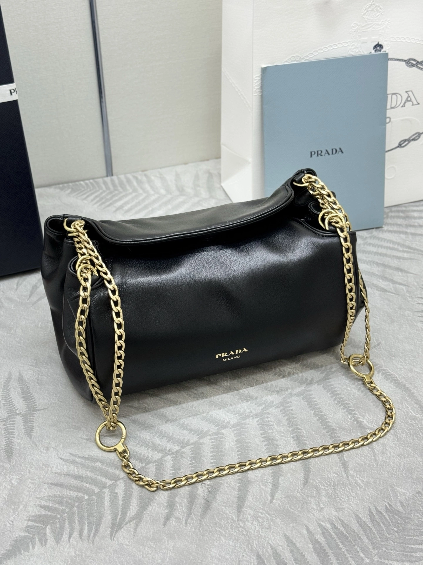 MOMO--Pr141 1BD395_2DX8_F0002 high quality version Tumulte sheepskin item:E-B000K0709