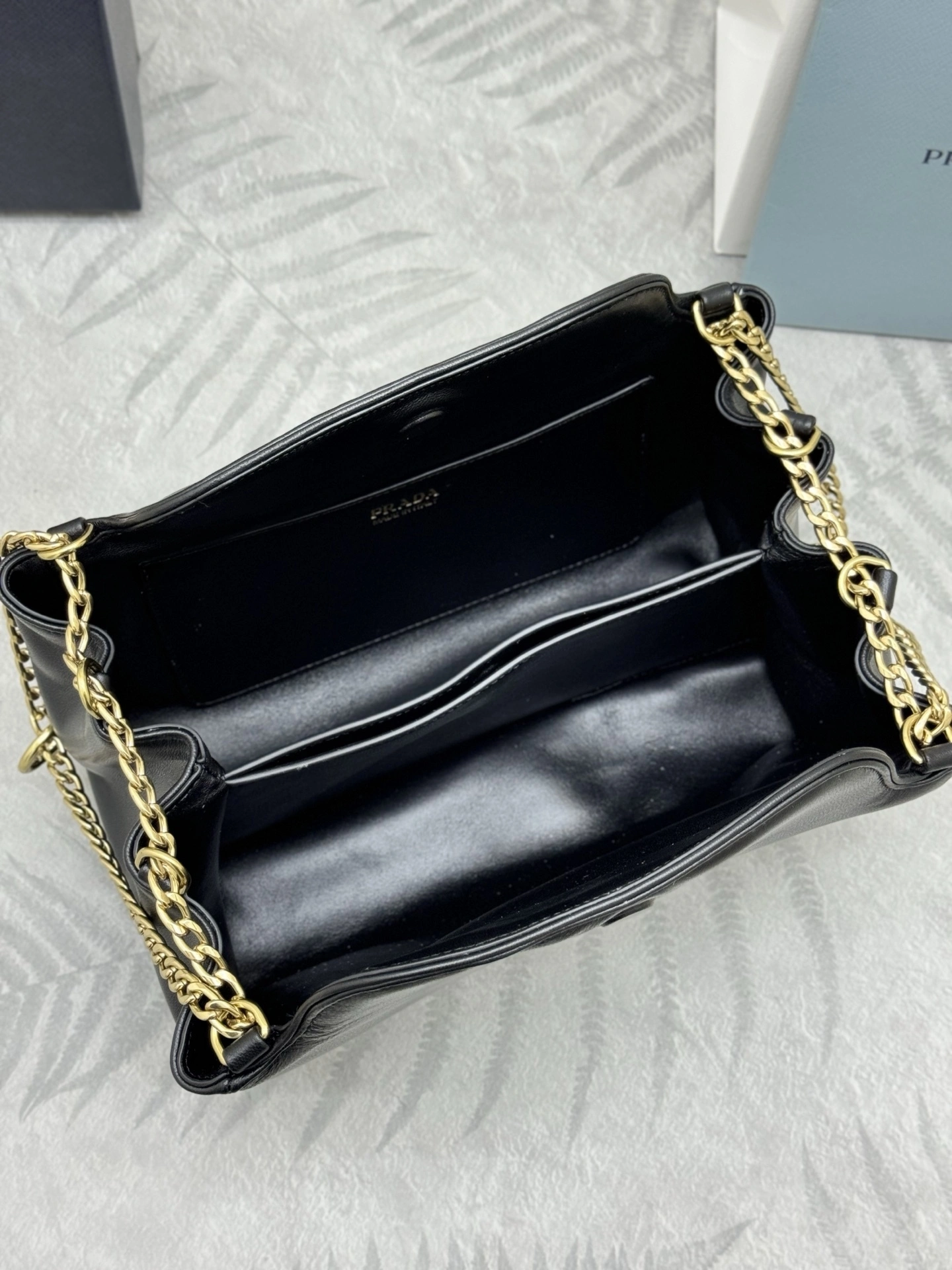 MOMO--Pr141 1BD395_2DX8_F0002 high quality version Tumulte sheepskin item:E-B000K0709