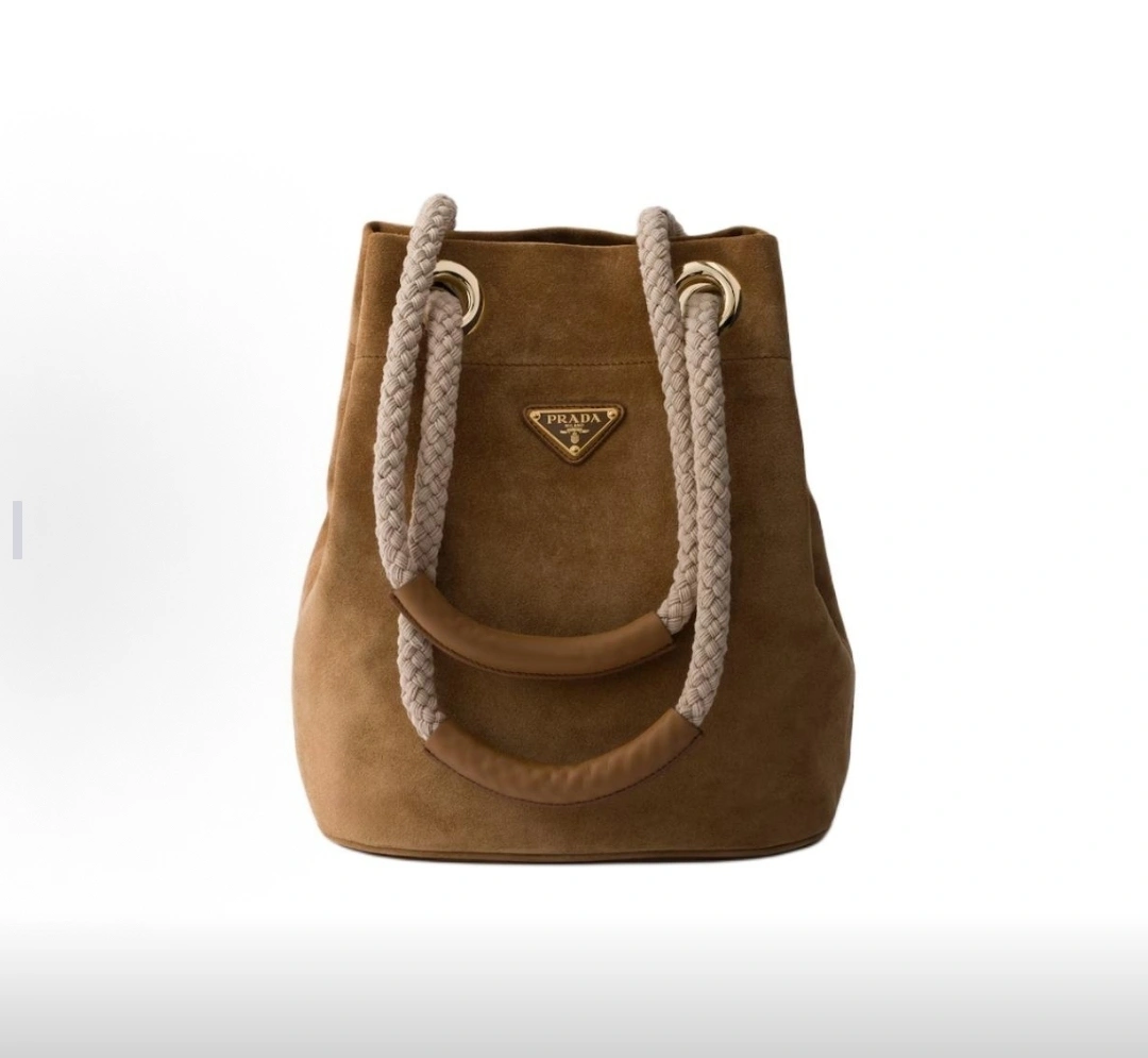 MOMO-- Pr141 1BE082_2HAE_F0401 high quality version Re-Nylon Calfskin item:E-B000K0619